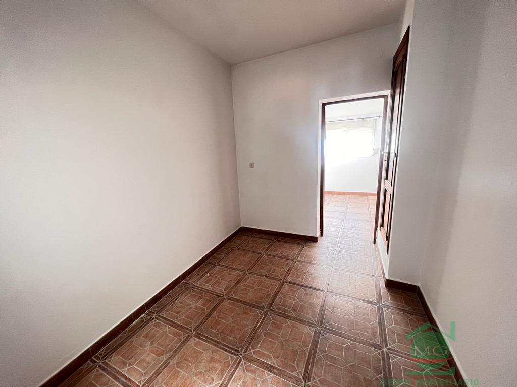For sale of house in San Roque