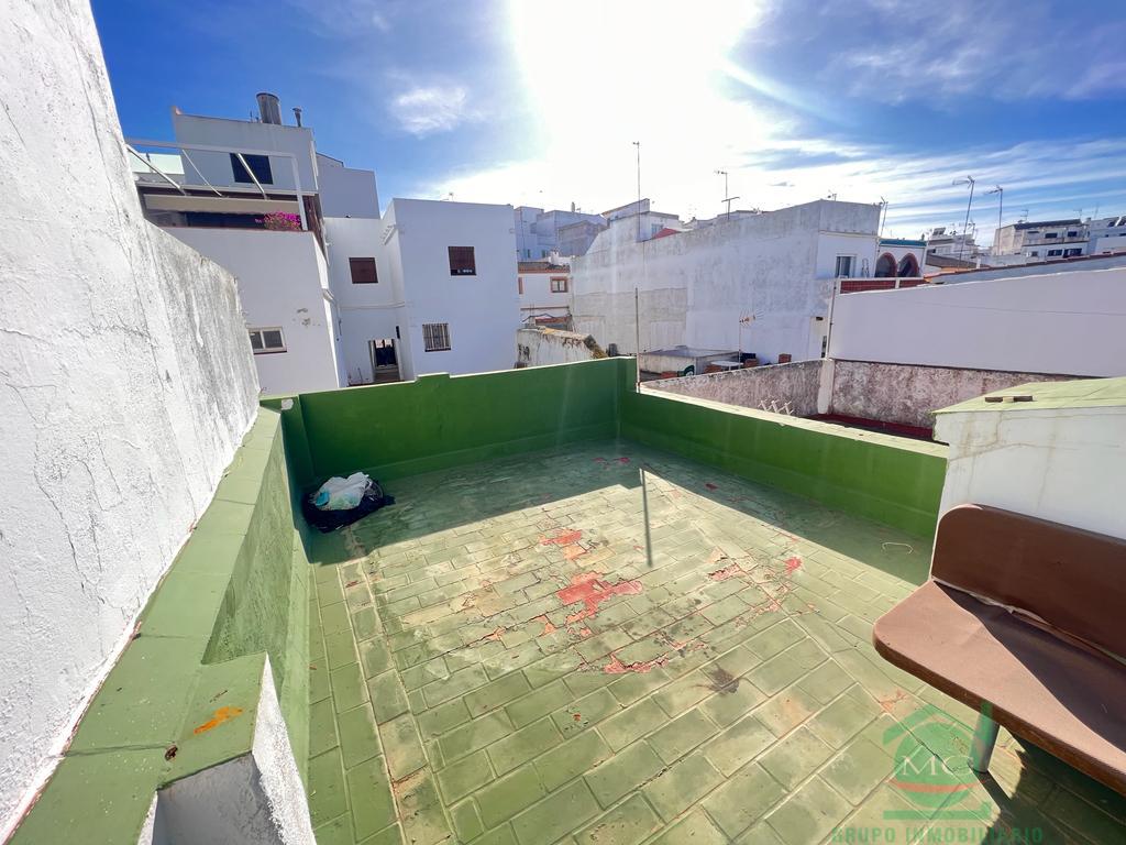 For sale of house in San Roque