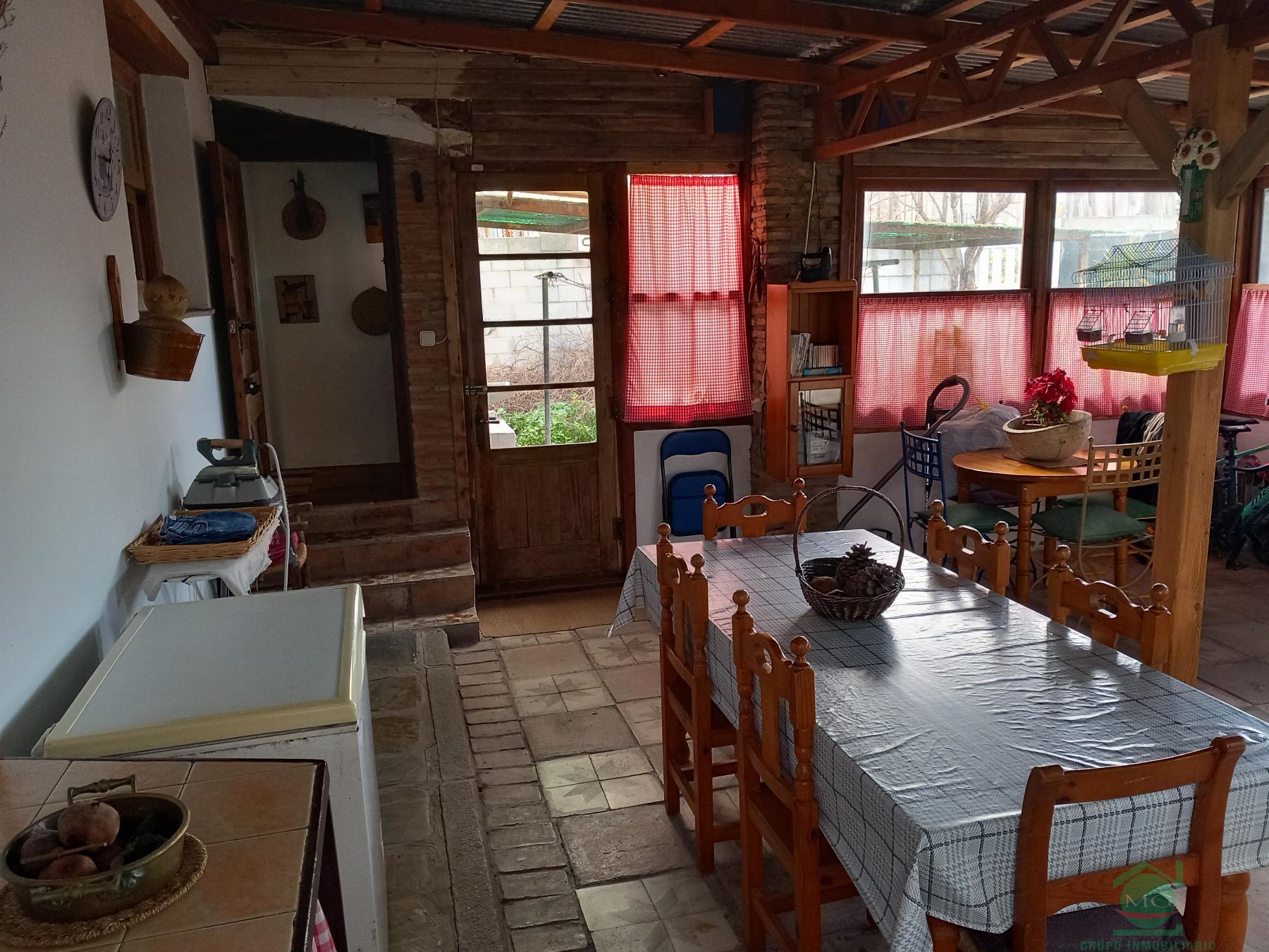 For sale of chalet in La Linea de la Concepcion