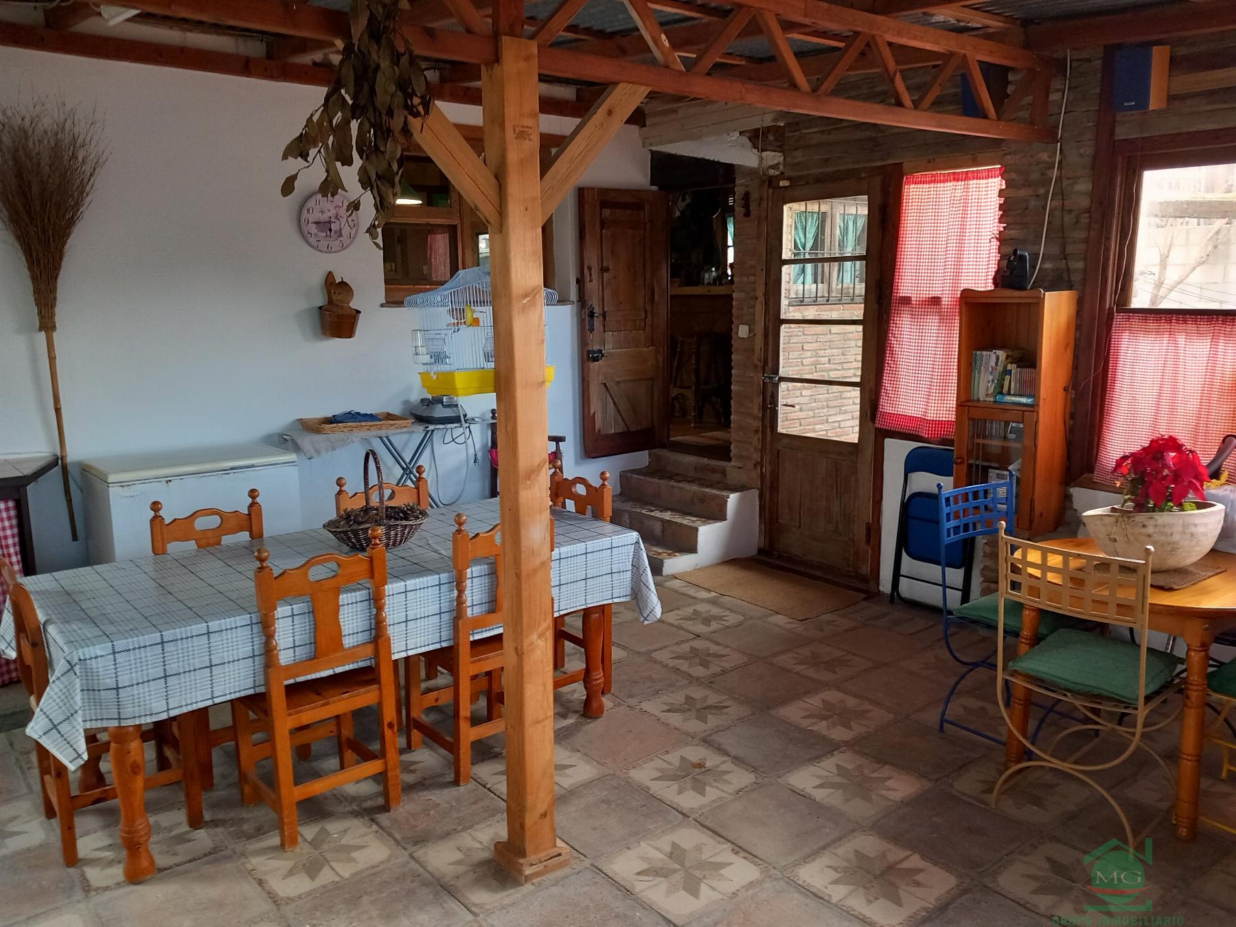 For sale of chalet in La Linea de la Concepcion