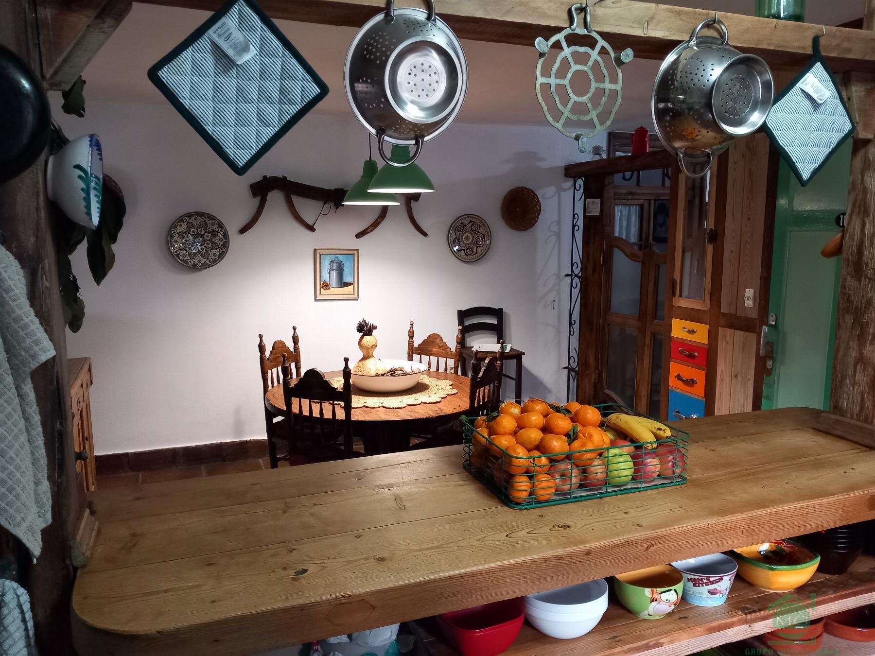 For sale of chalet in La Linea de la Concepcion