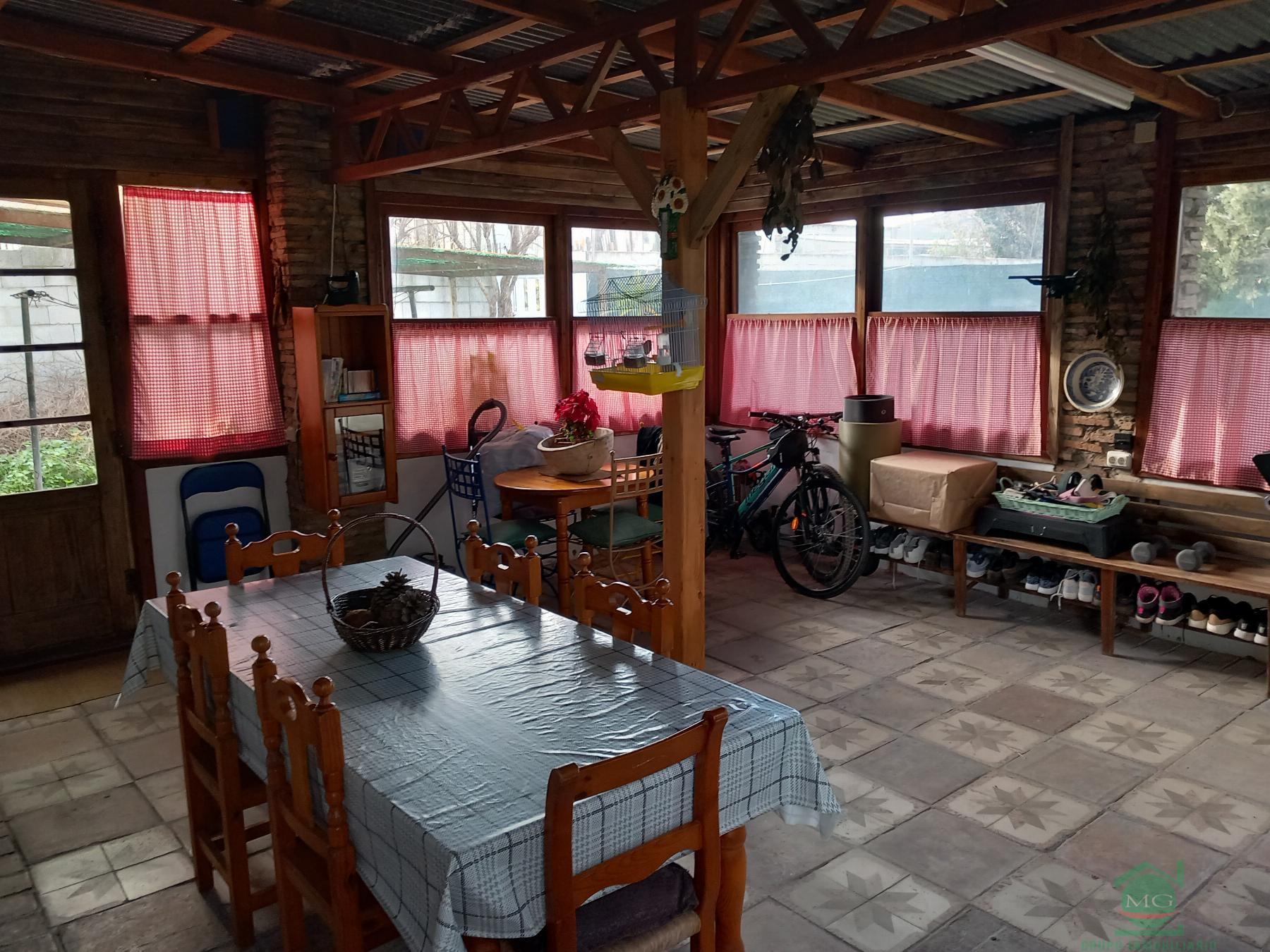For sale of chalet in La Linea de la Concepcion