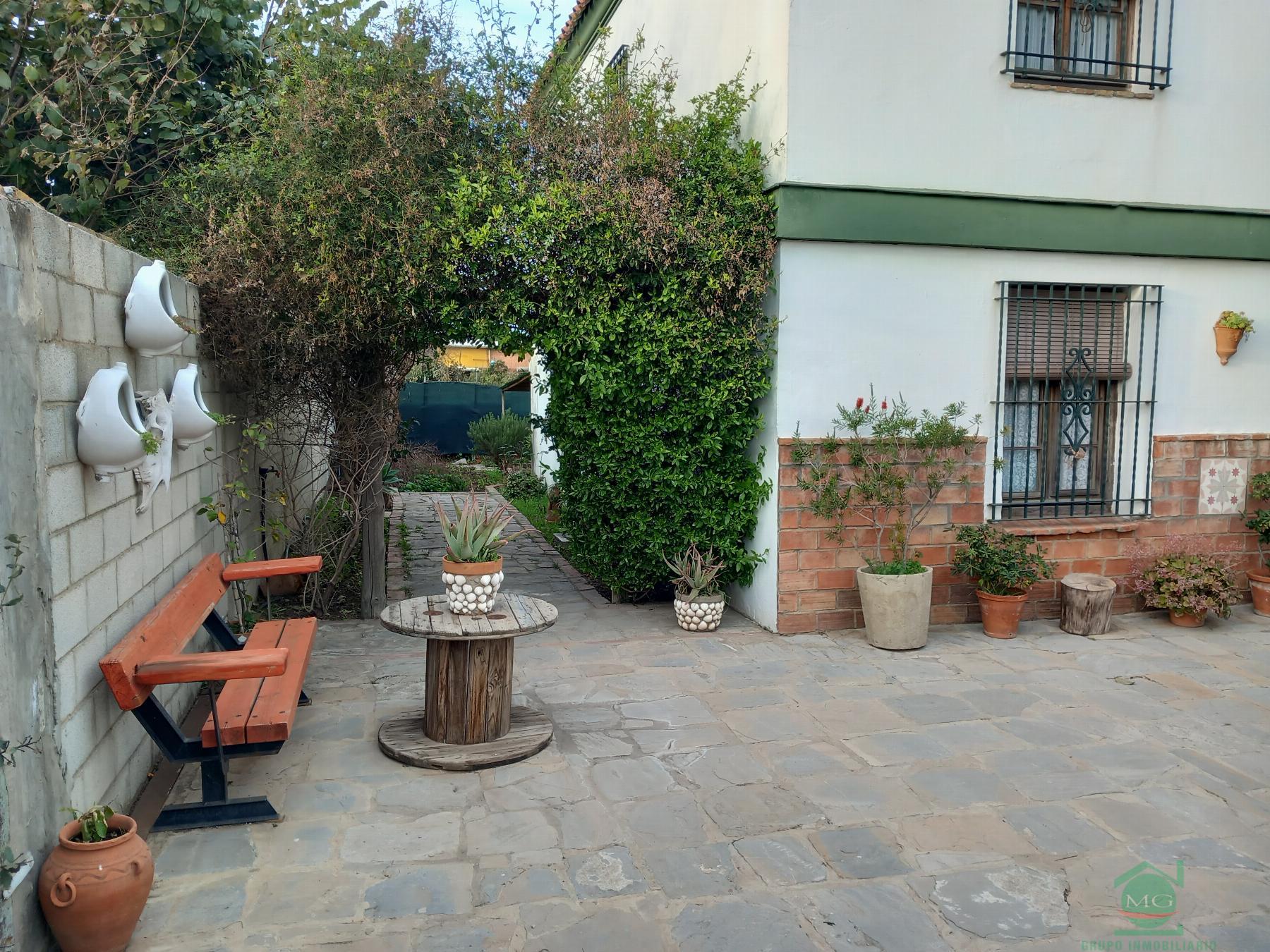 For sale of chalet in La Linea de la Concepcion
