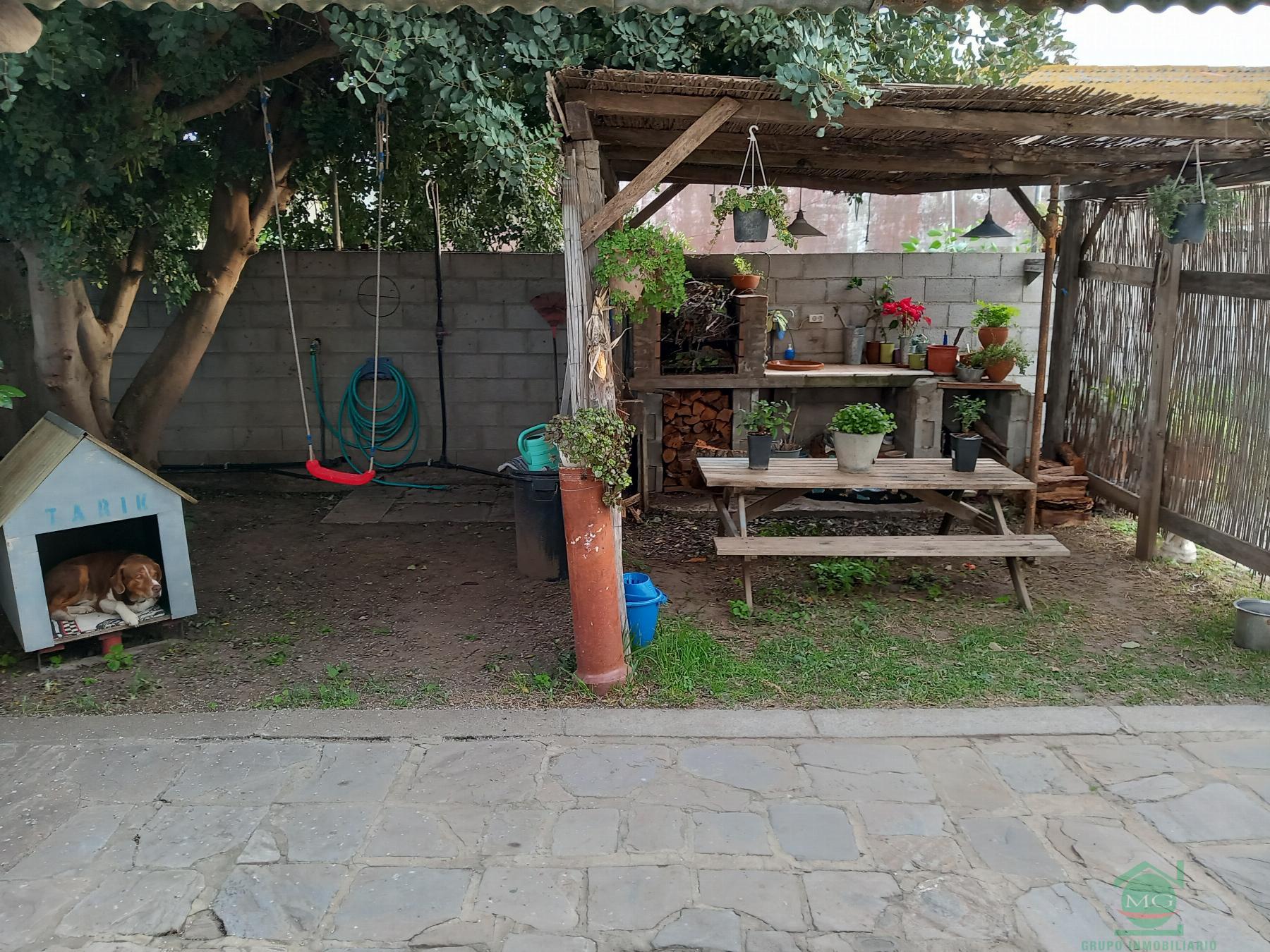 For sale of chalet in La Linea de la Concepcion