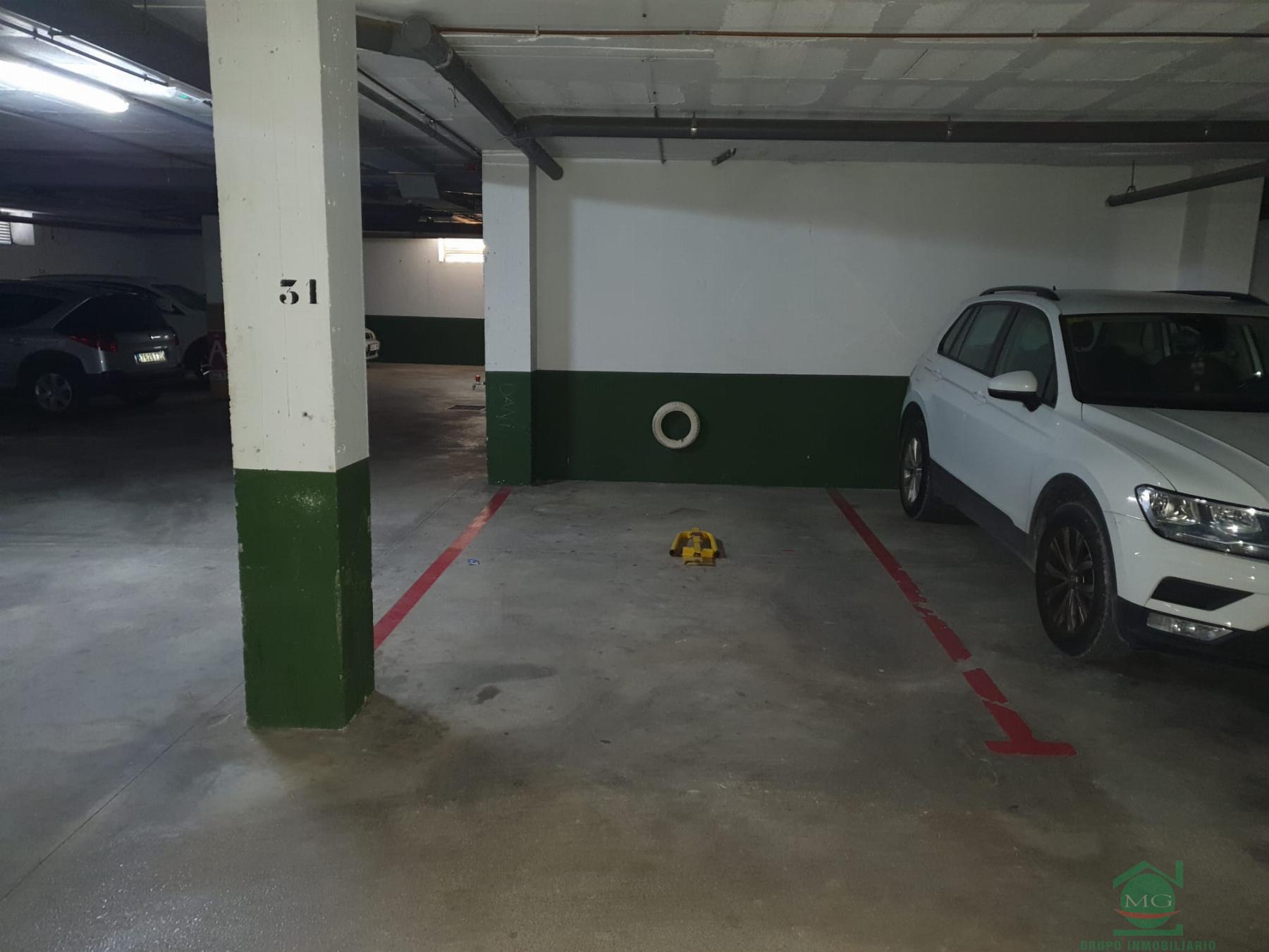 For sale of flat in San Luis de Sabinillas