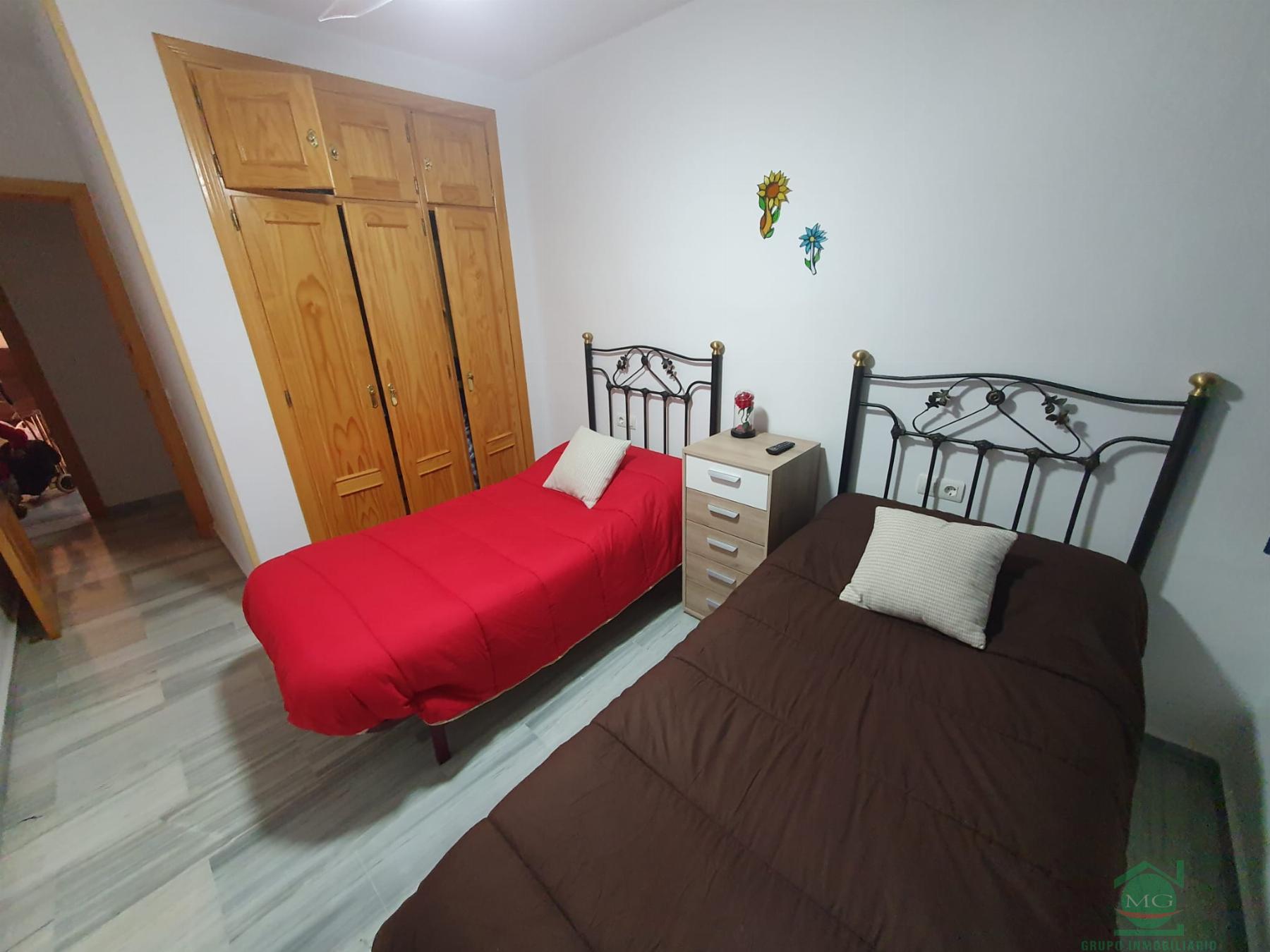 For sale of flat in San Luis de Sabinillas
