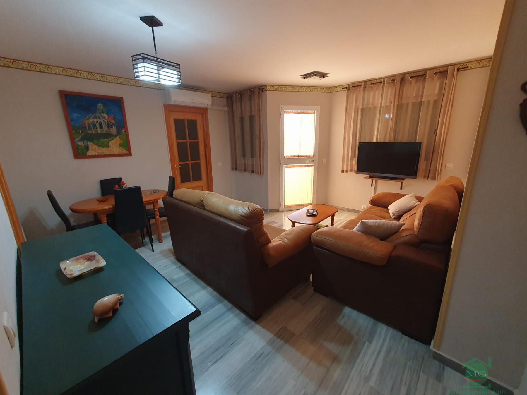 For sale of flat in San Luis de Sabinillas