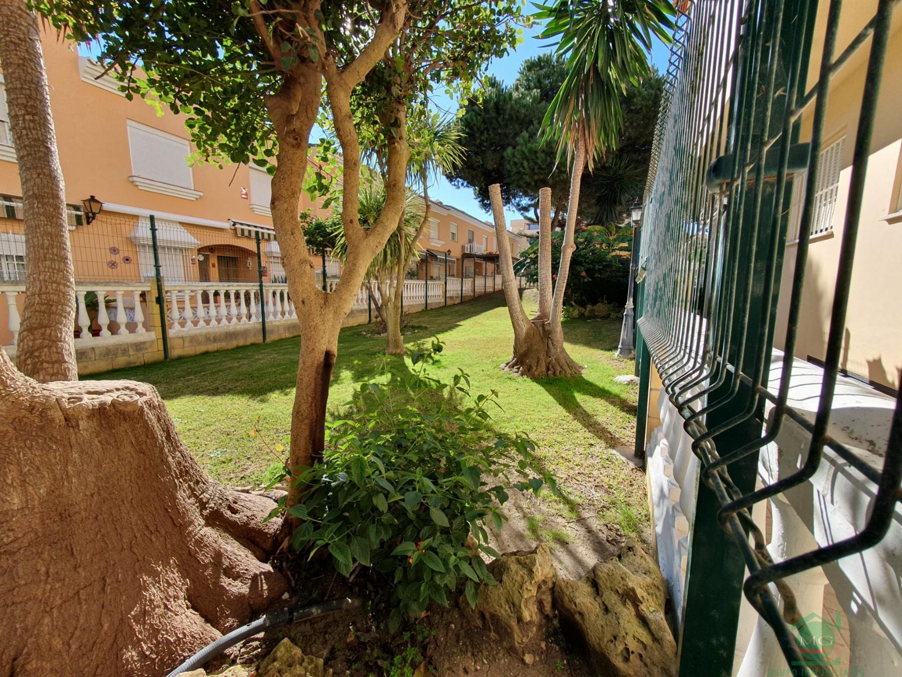 For sale of flat in San Luis de Sabinillas
