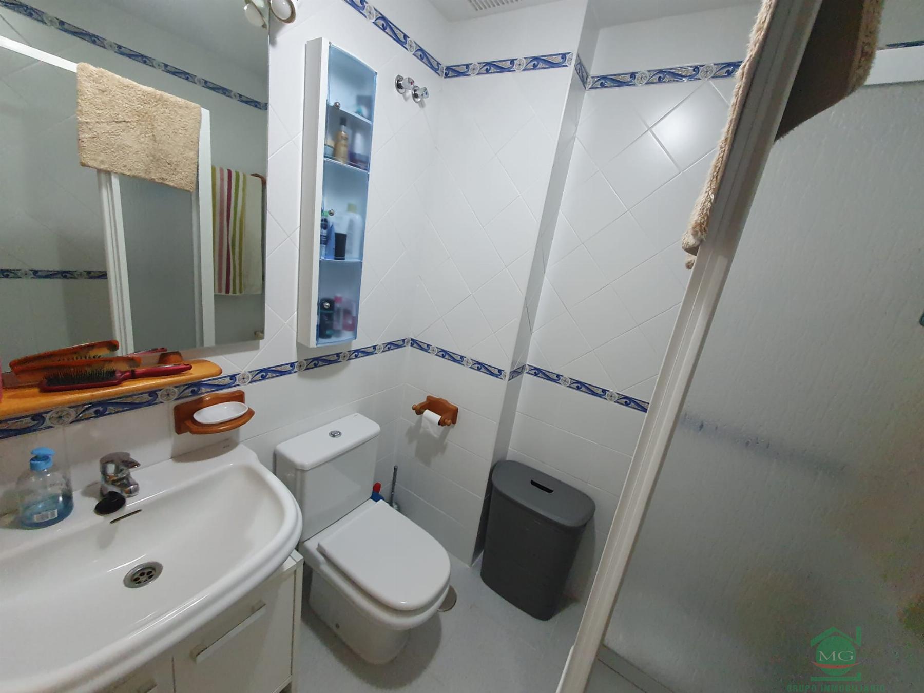 For sale of flat in San Luis de Sabinillas