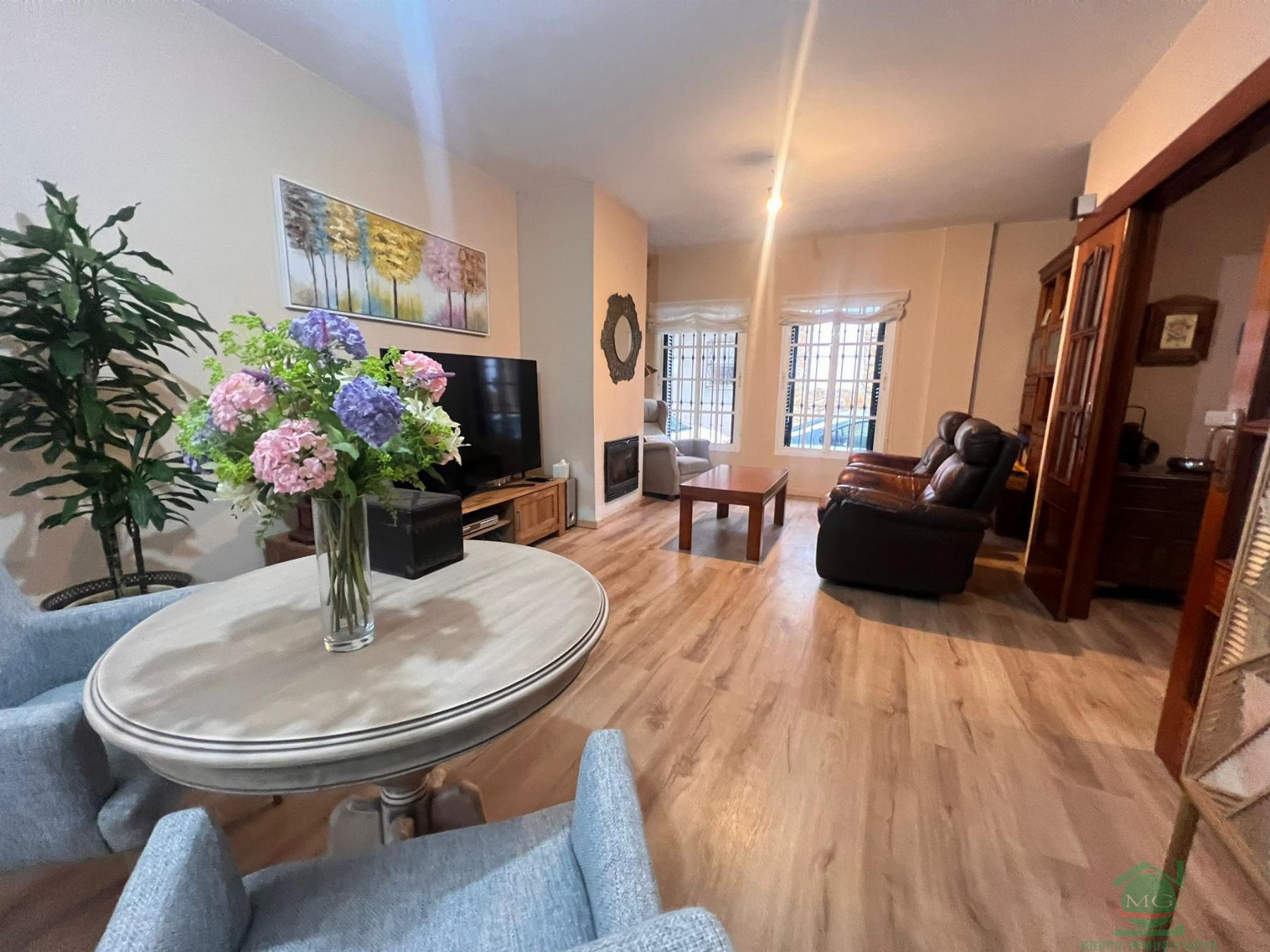 For sale of house in San Roque