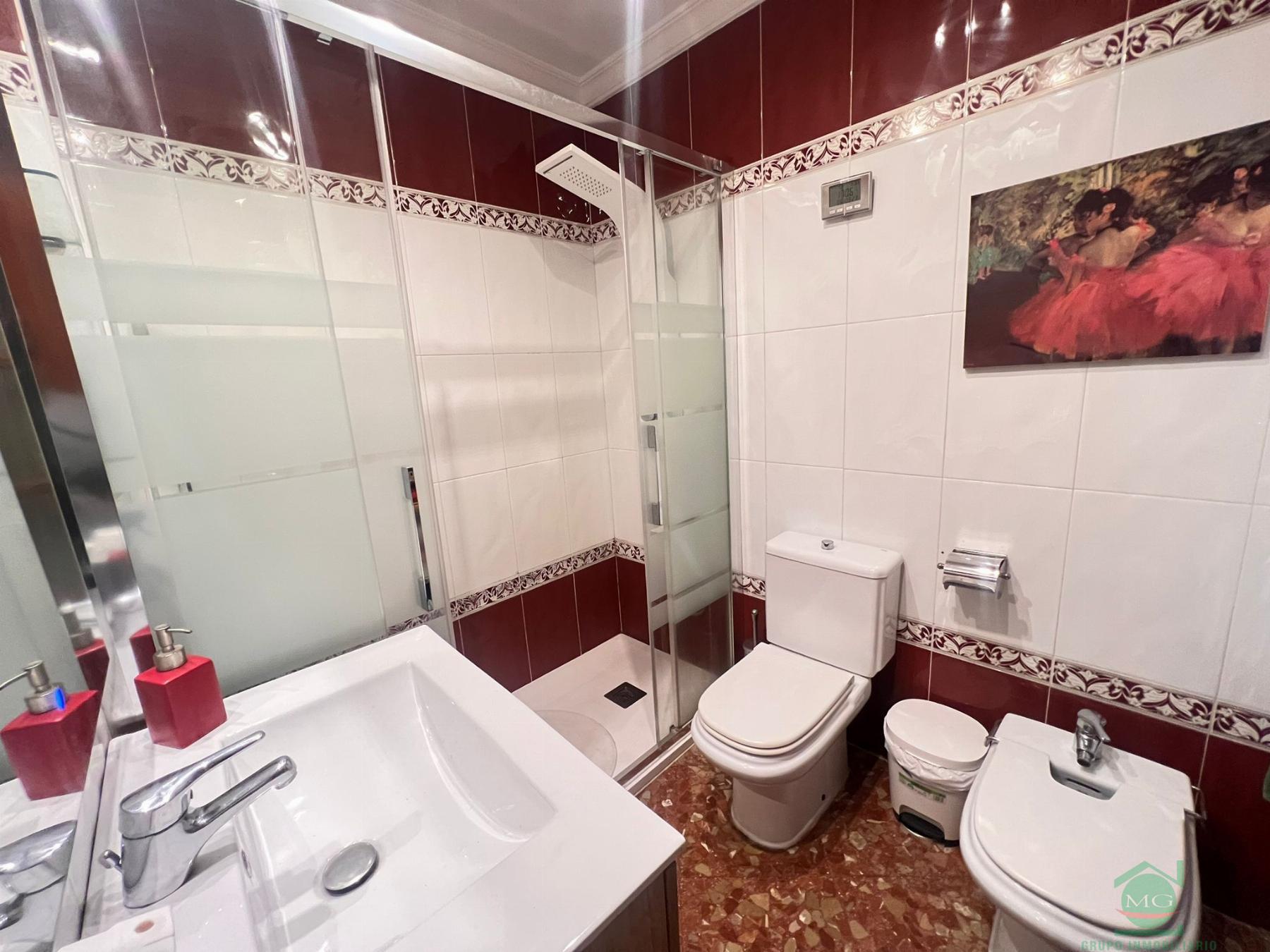 For sale of house in San Roque