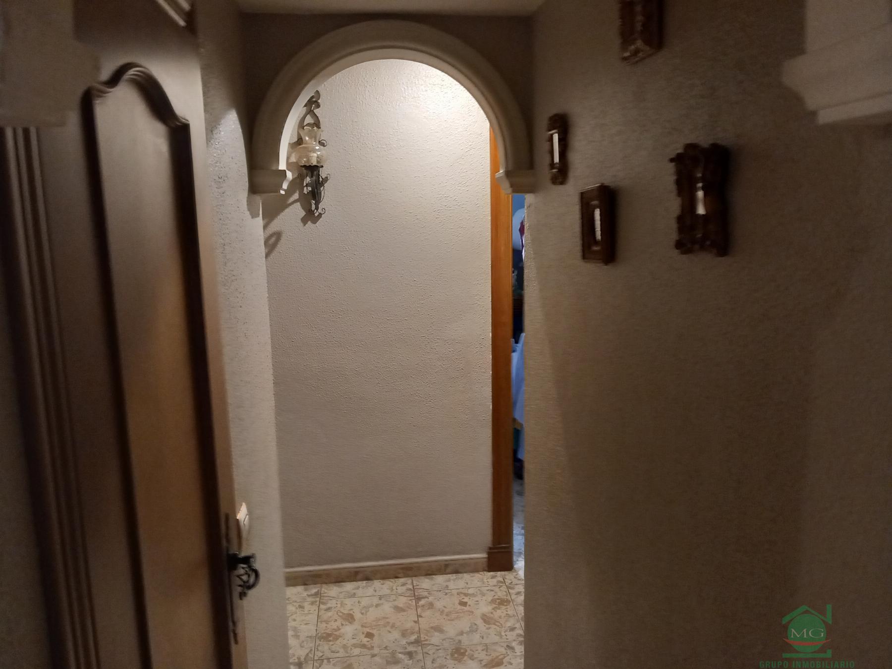 For sale of flat in La Linea de la Concepcion