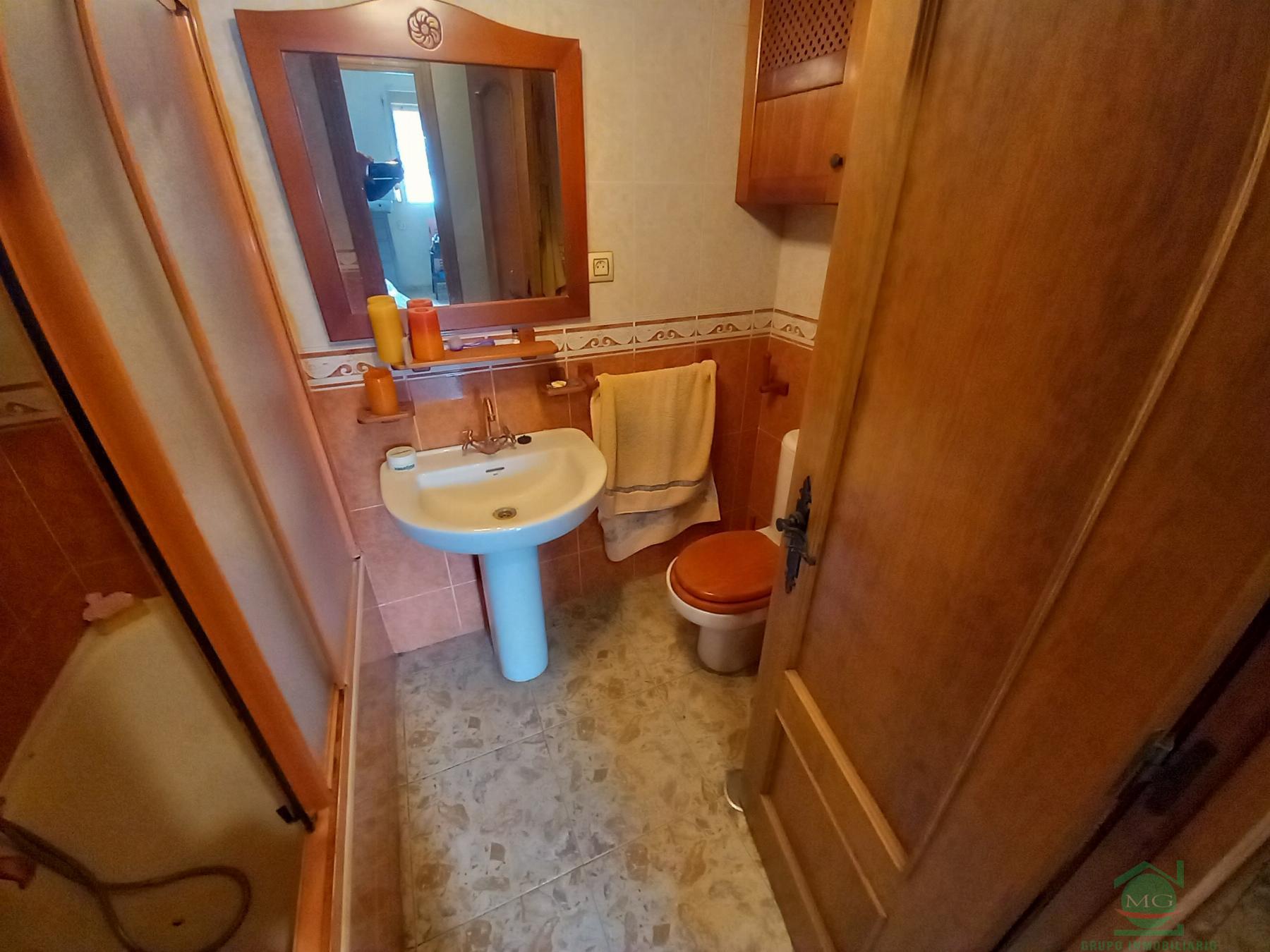 For sale of flat in La Linea de la Concepcion