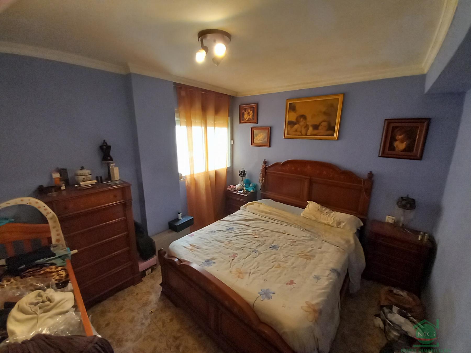For sale of flat in La Linea de la Concepcion