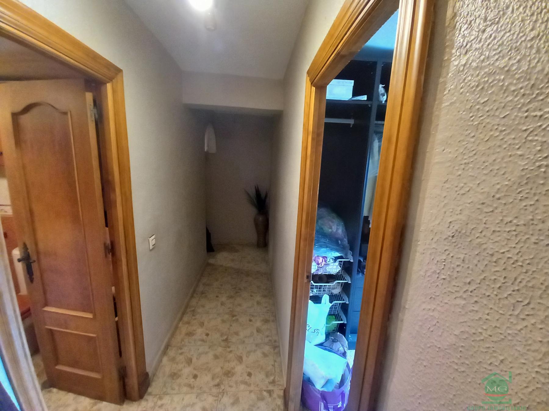 For sale of flat in La Linea de la Concepcion