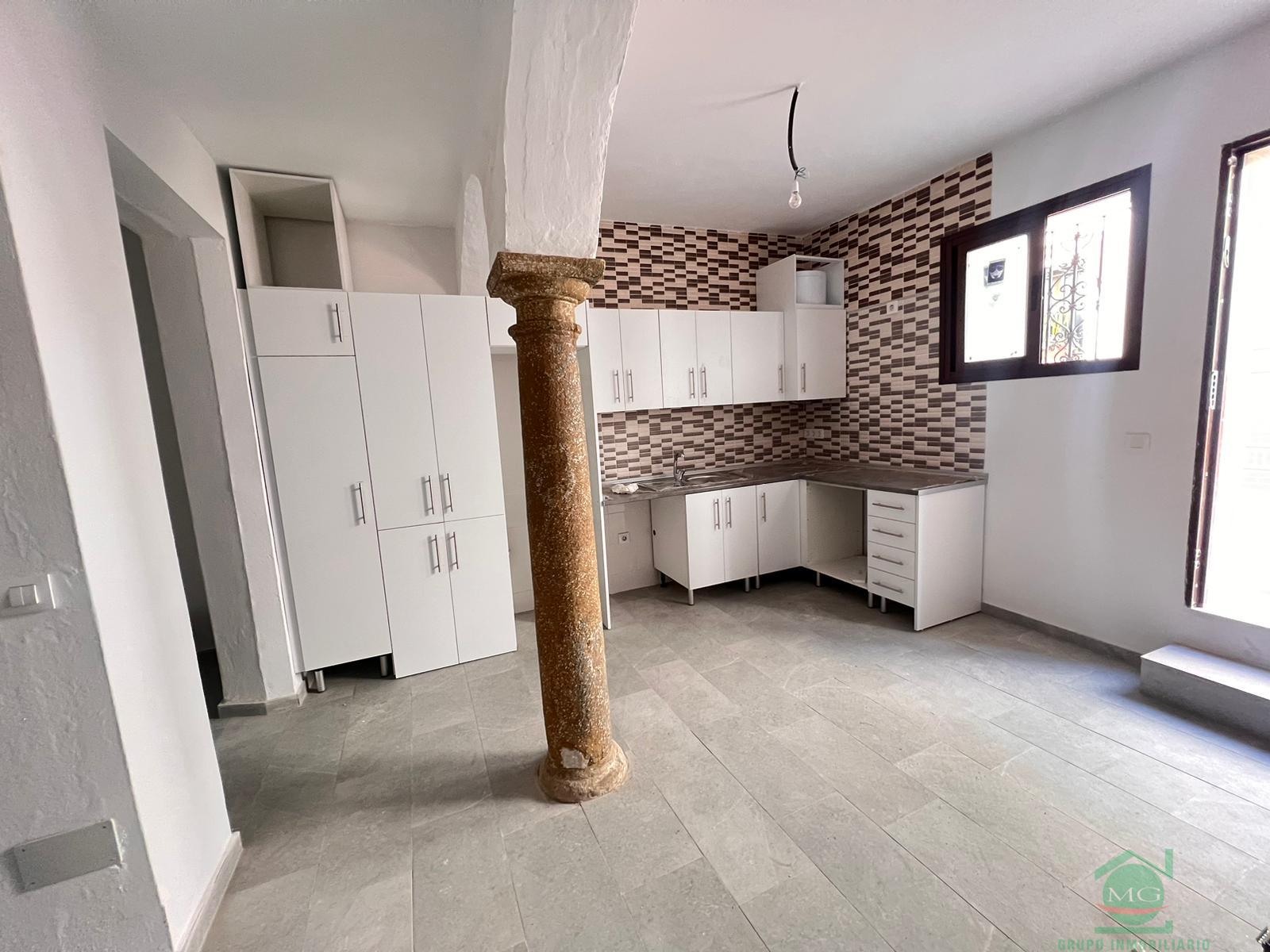 For sale of house in San Roque