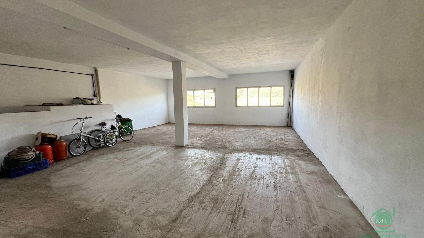 For sale of house in San Roque