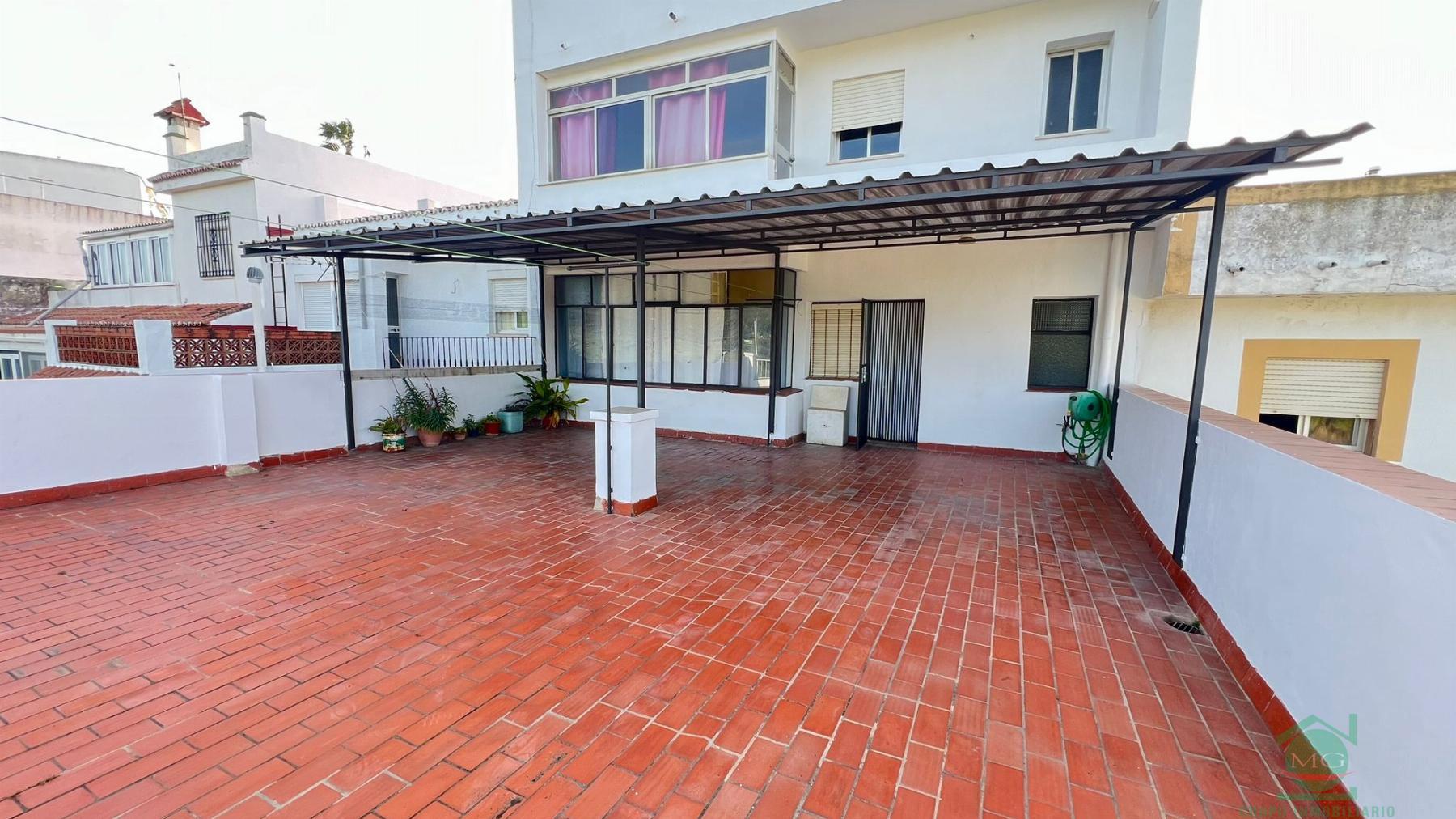 For sale of house in San Roque