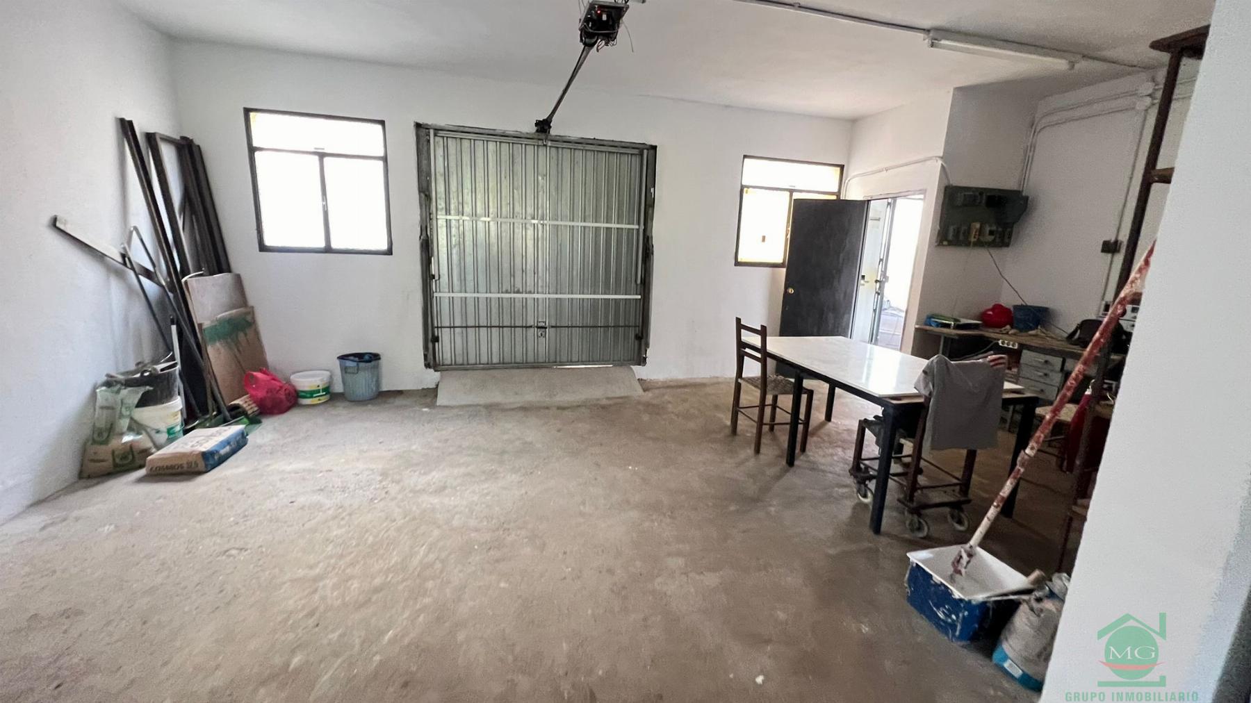 For sale of house in San Roque