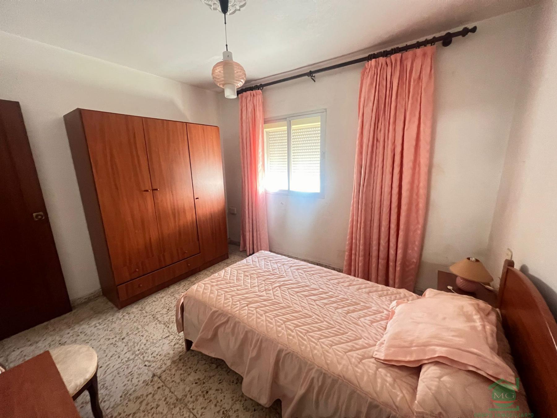 For sale of flat in San Roque