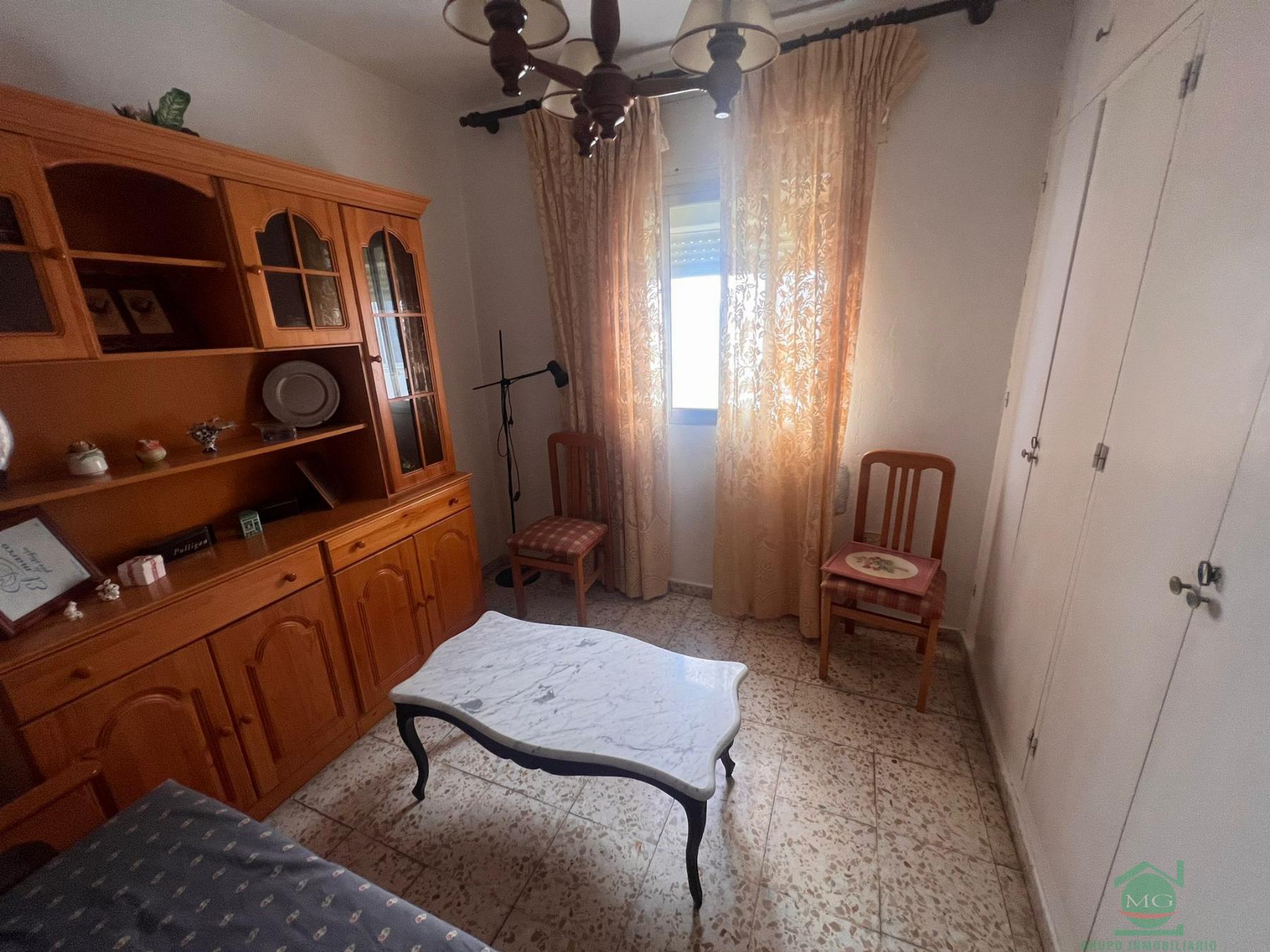 For sale of flat in San Roque