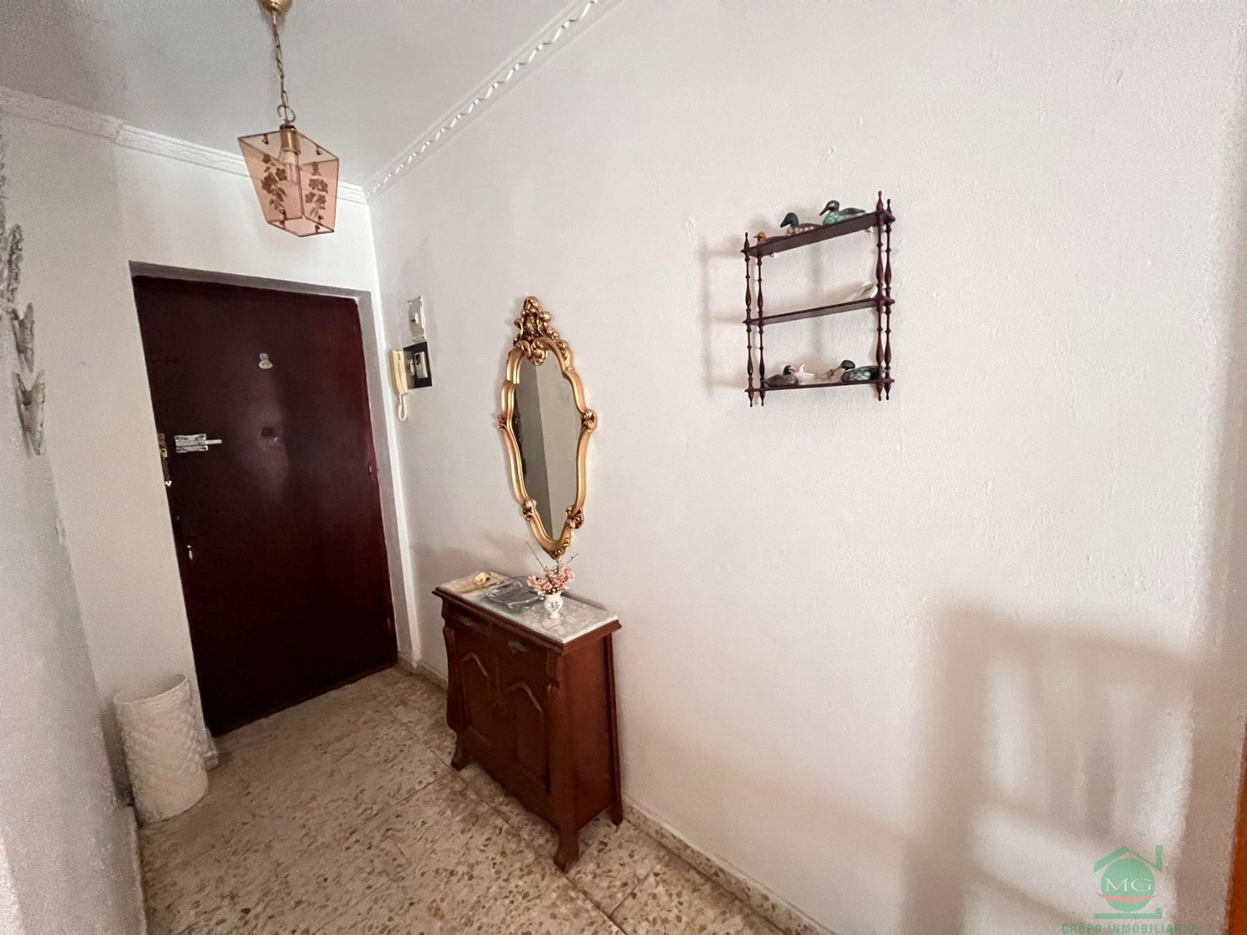For sale of flat in San Roque