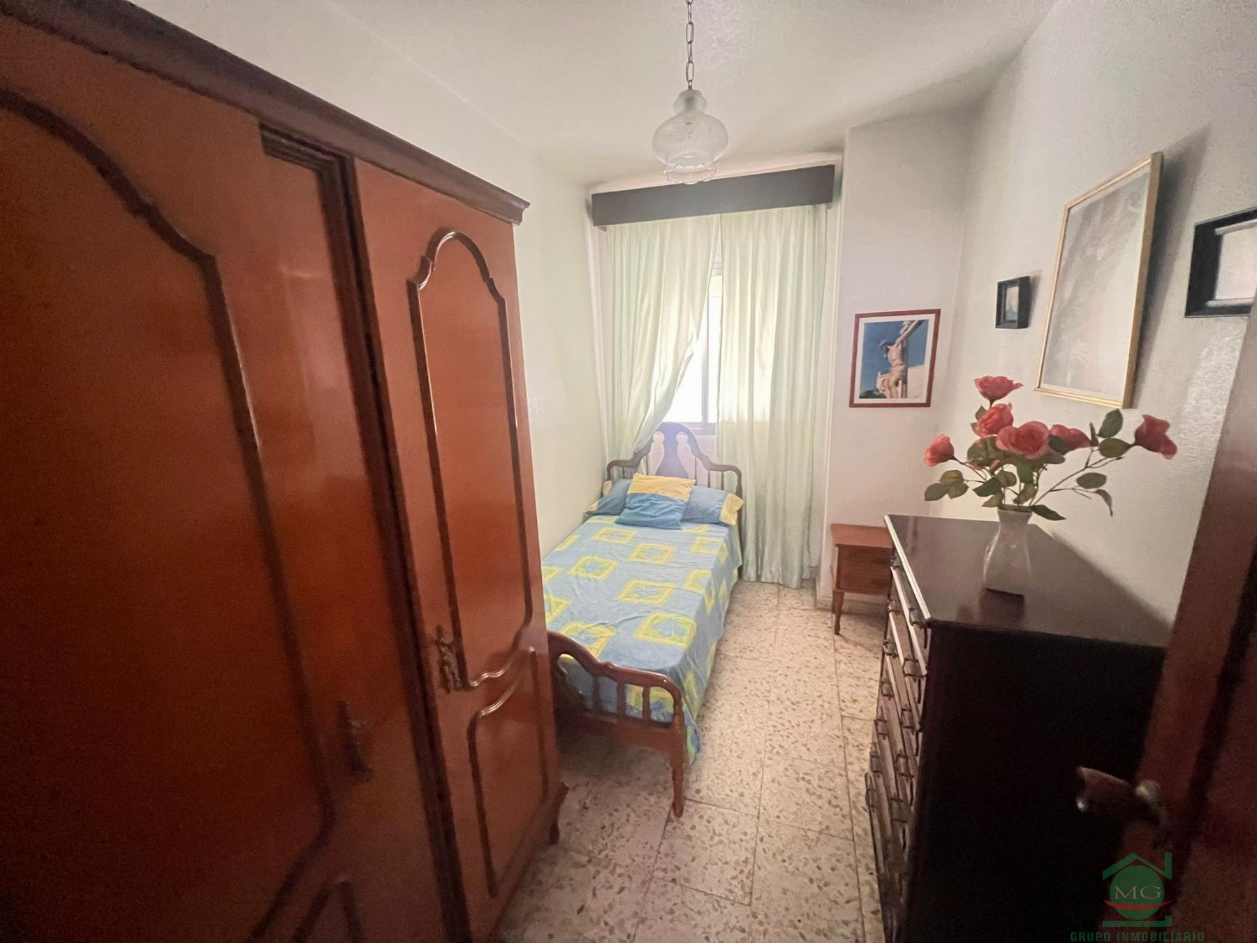 For sale of flat in San Roque