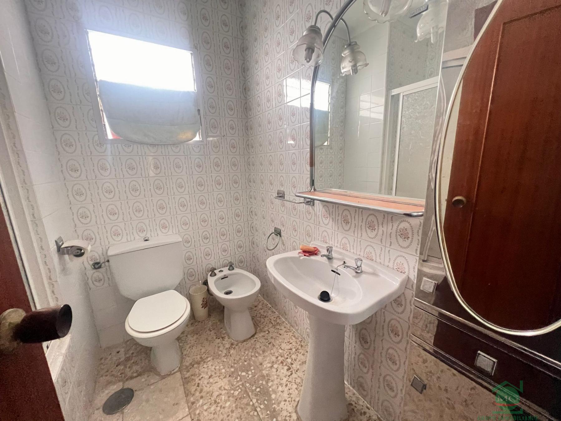 For sale of flat in San Roque