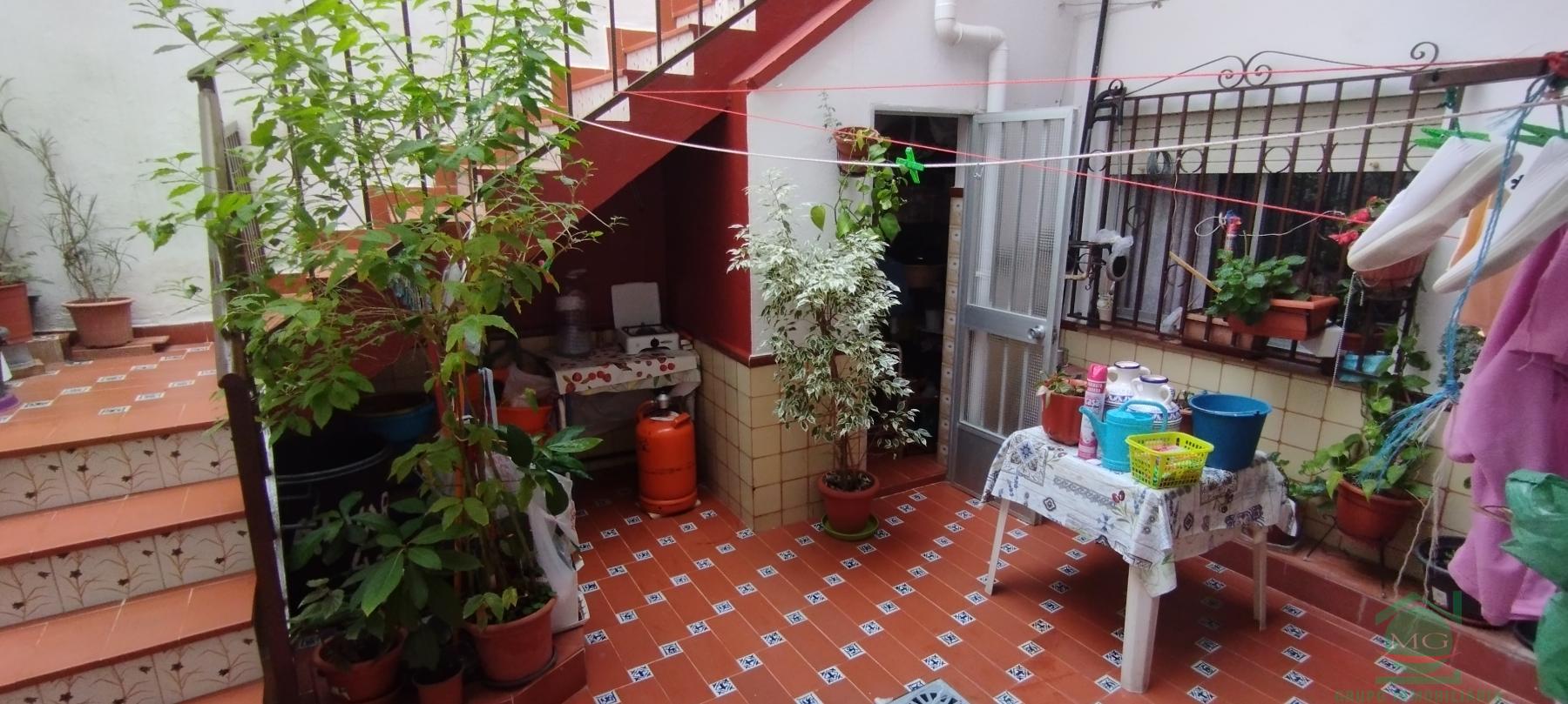 For sale of house in Los Barrios