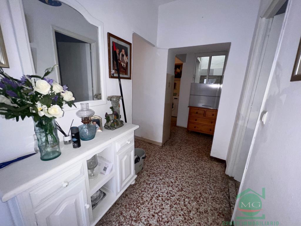 For sale of house in San Roque