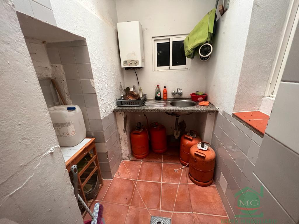For sale of house in San Roque