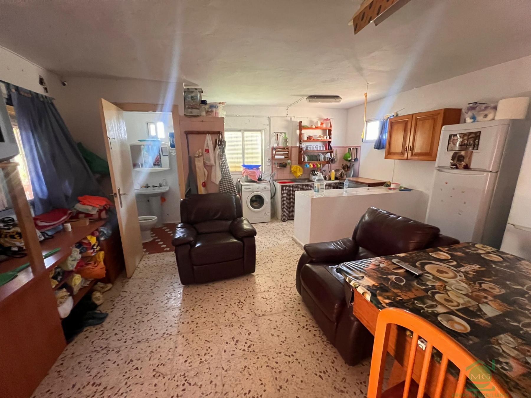 For sale of land in San Roque