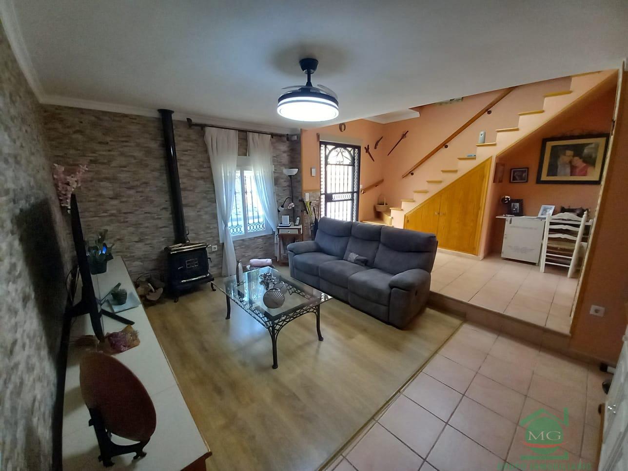 For sale of house in Campamento