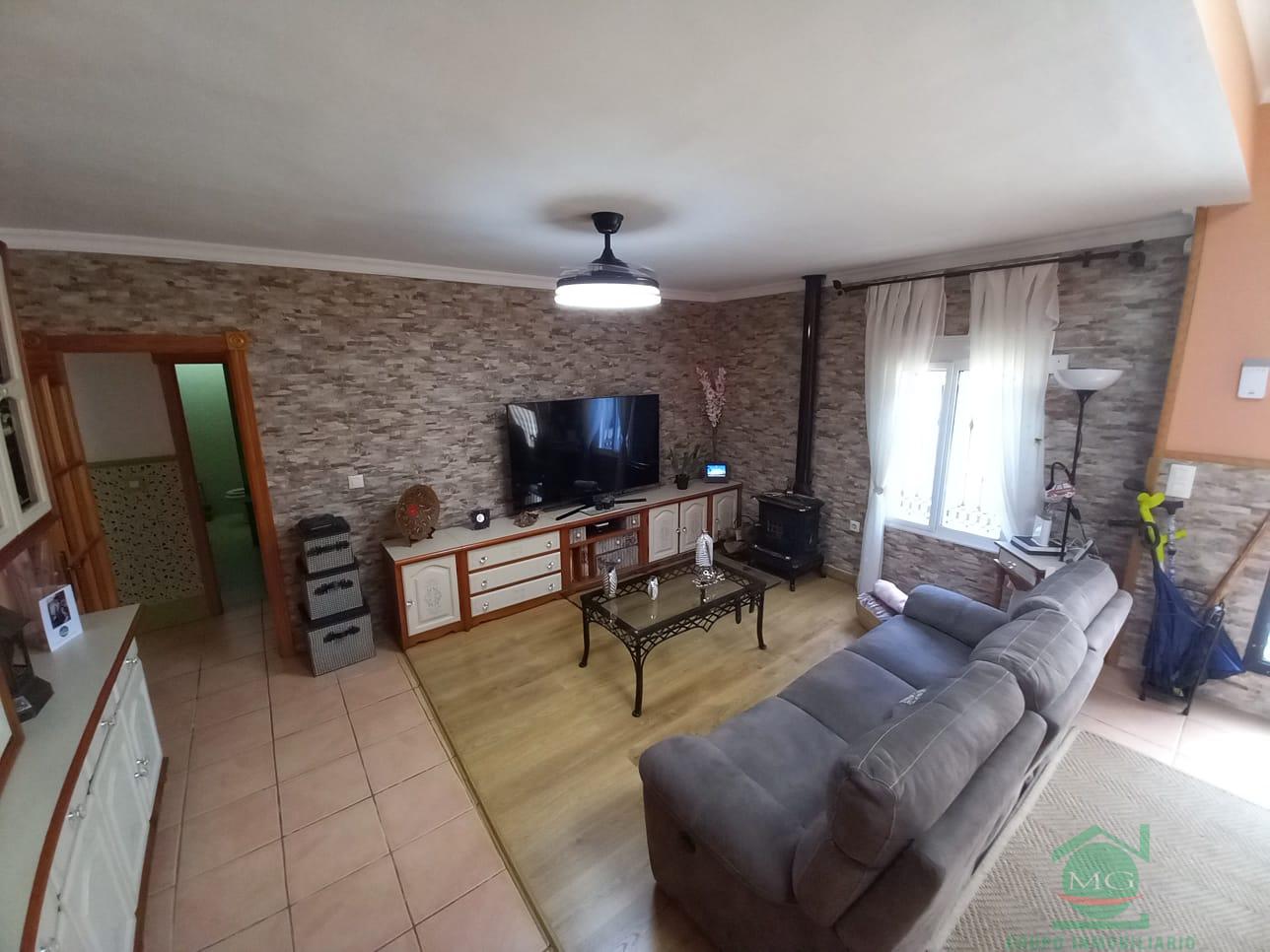 For sale of house in Campamento