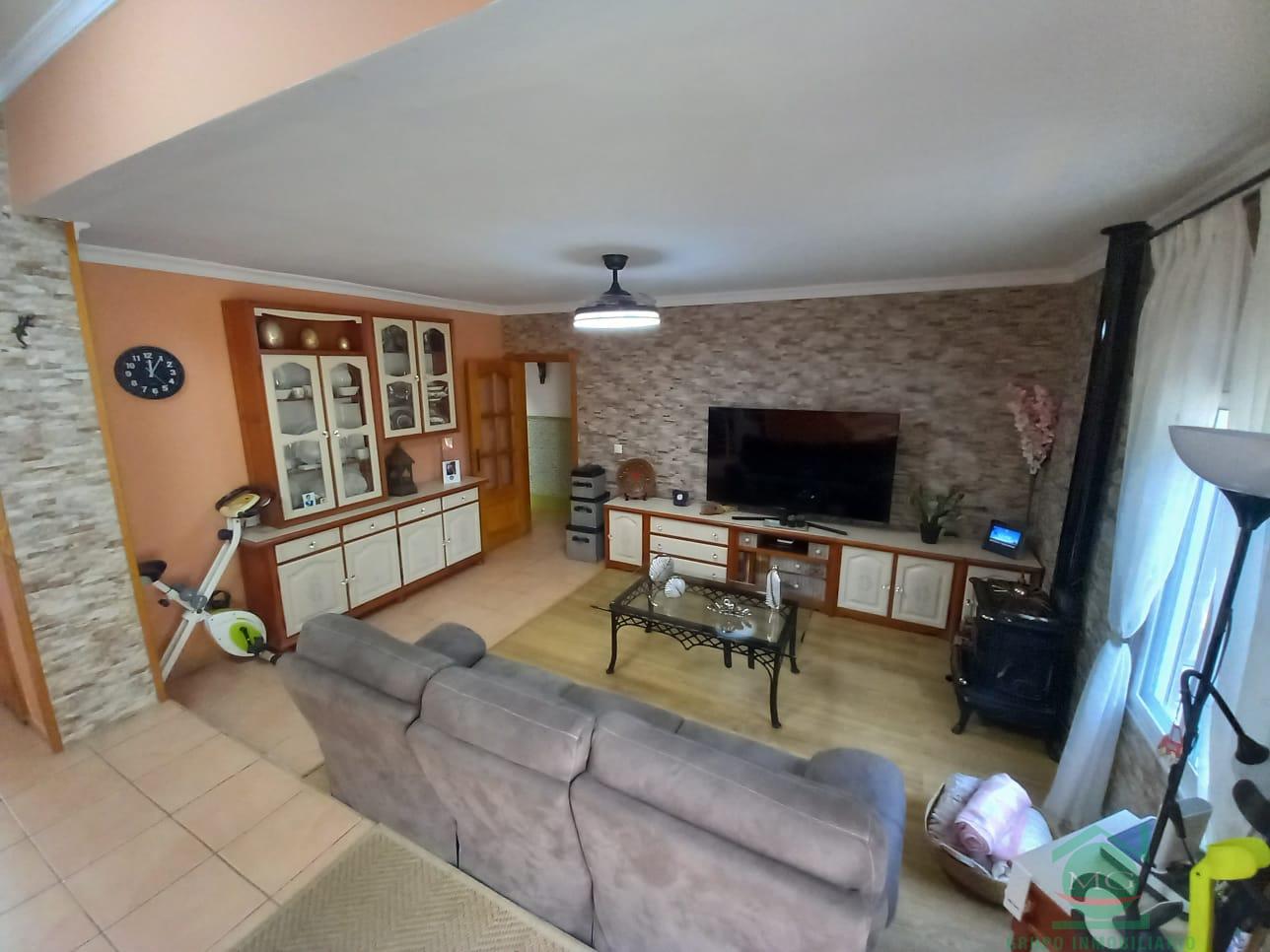 For sale of house in Campamento