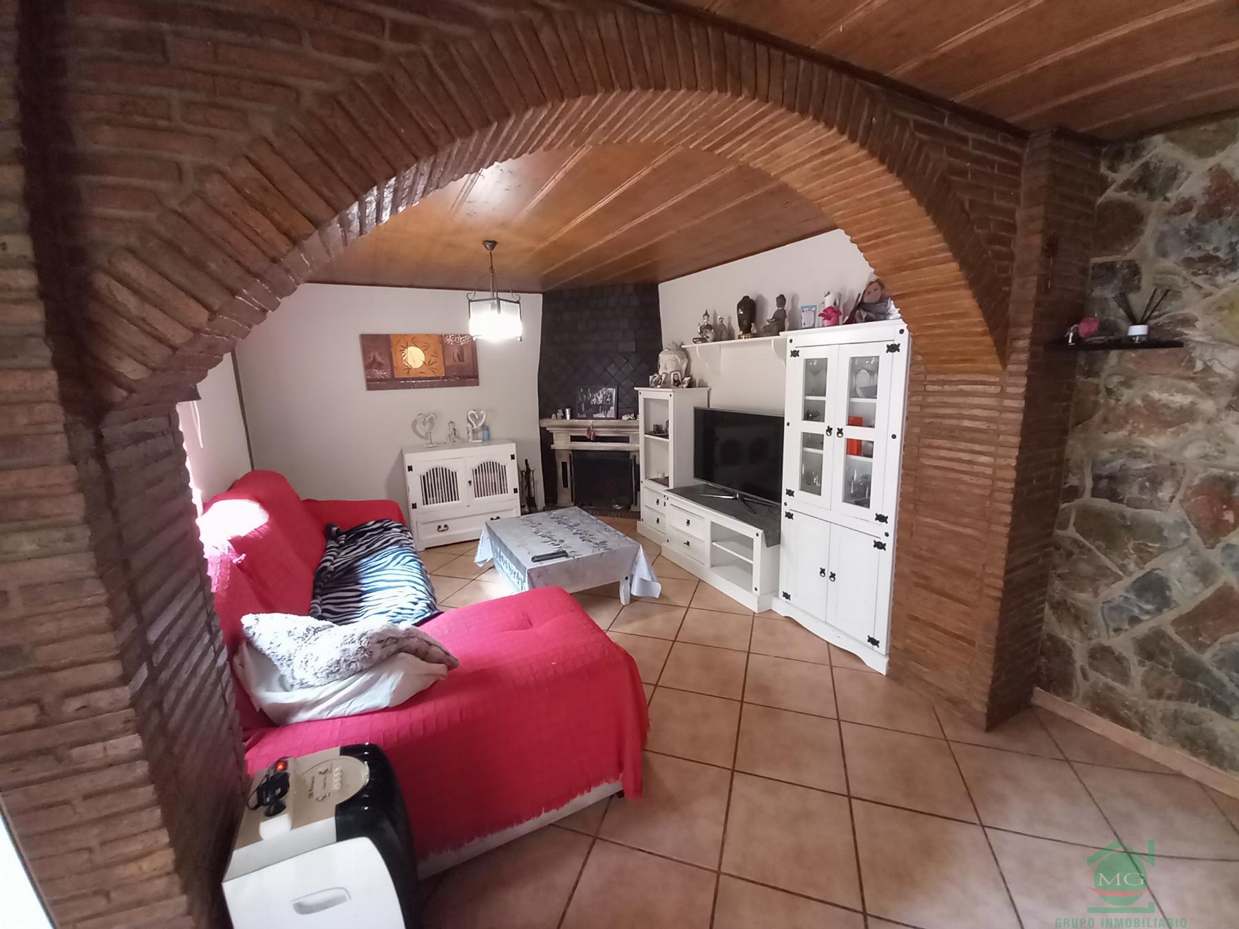 For sale of house in La Linea de la Concepcion