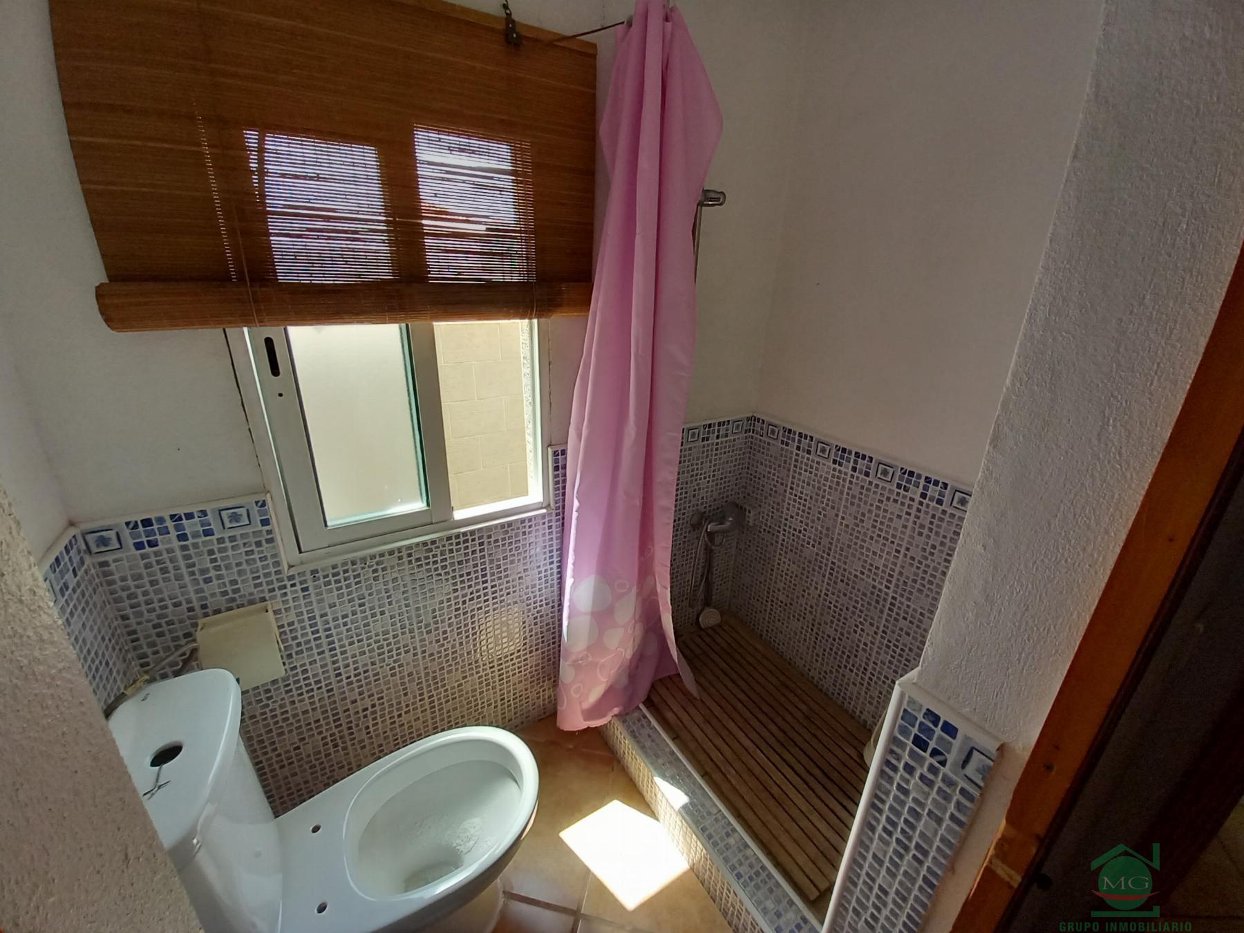 For sale of house in La Linea de la Concepcion