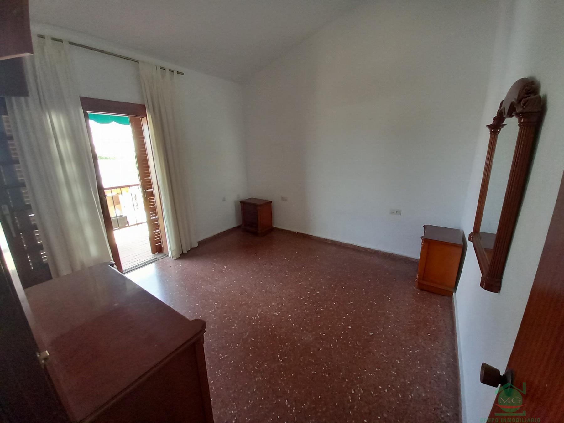 For sale of house in Campamento