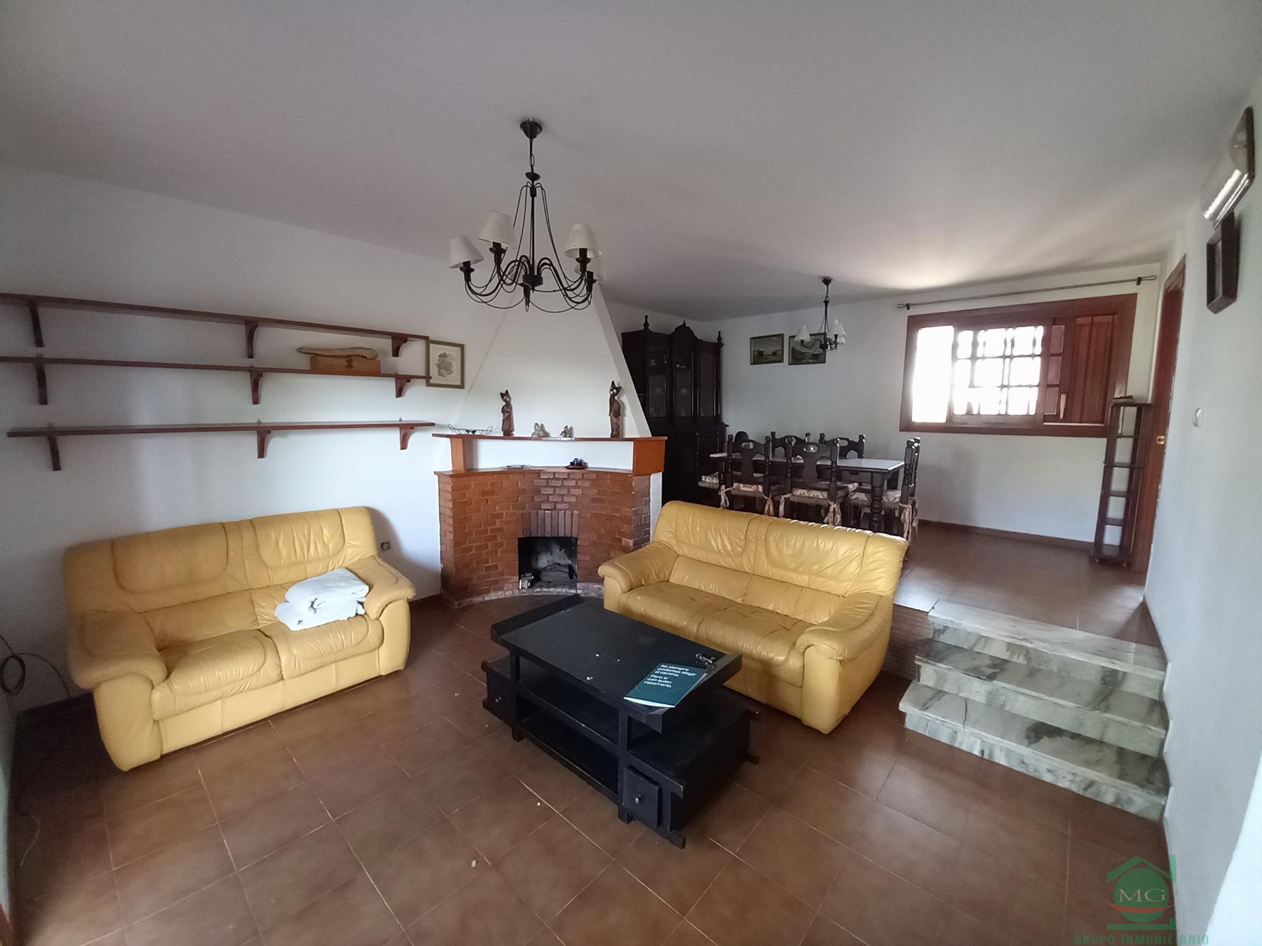 For sale of house in Campamento