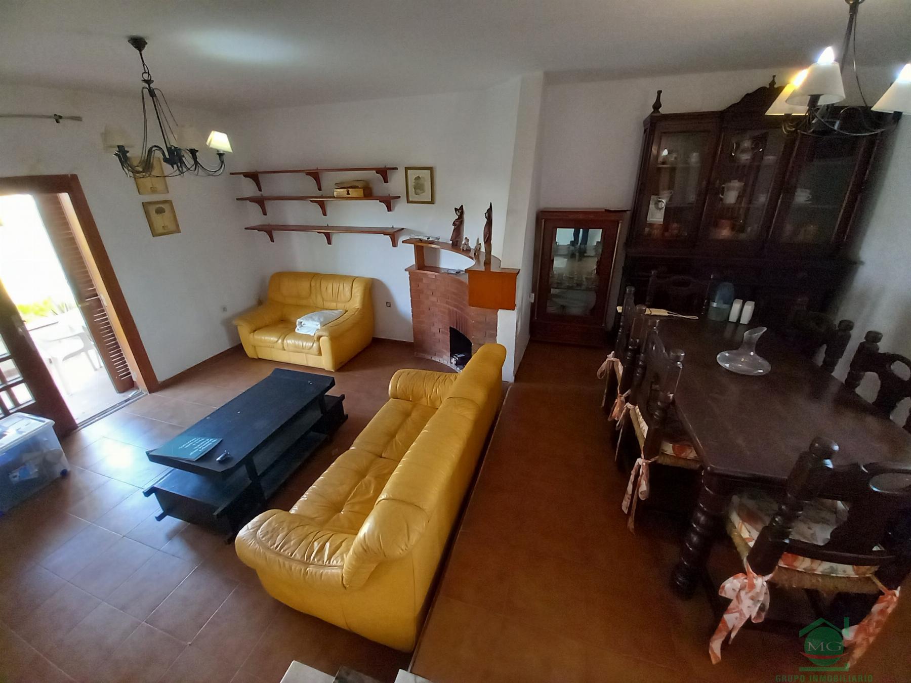 For sale of house in Campamento