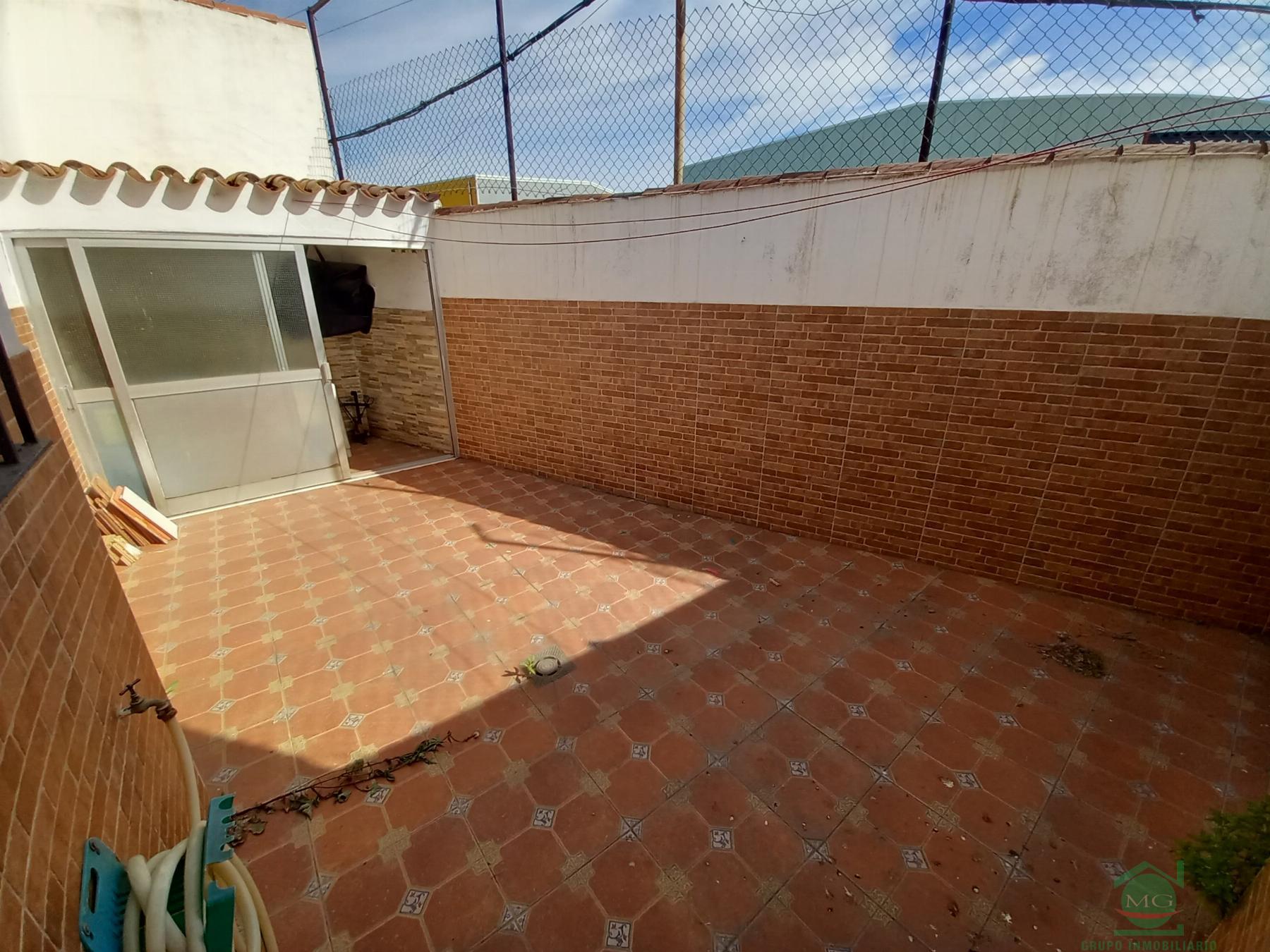 For sale of house in Campamento