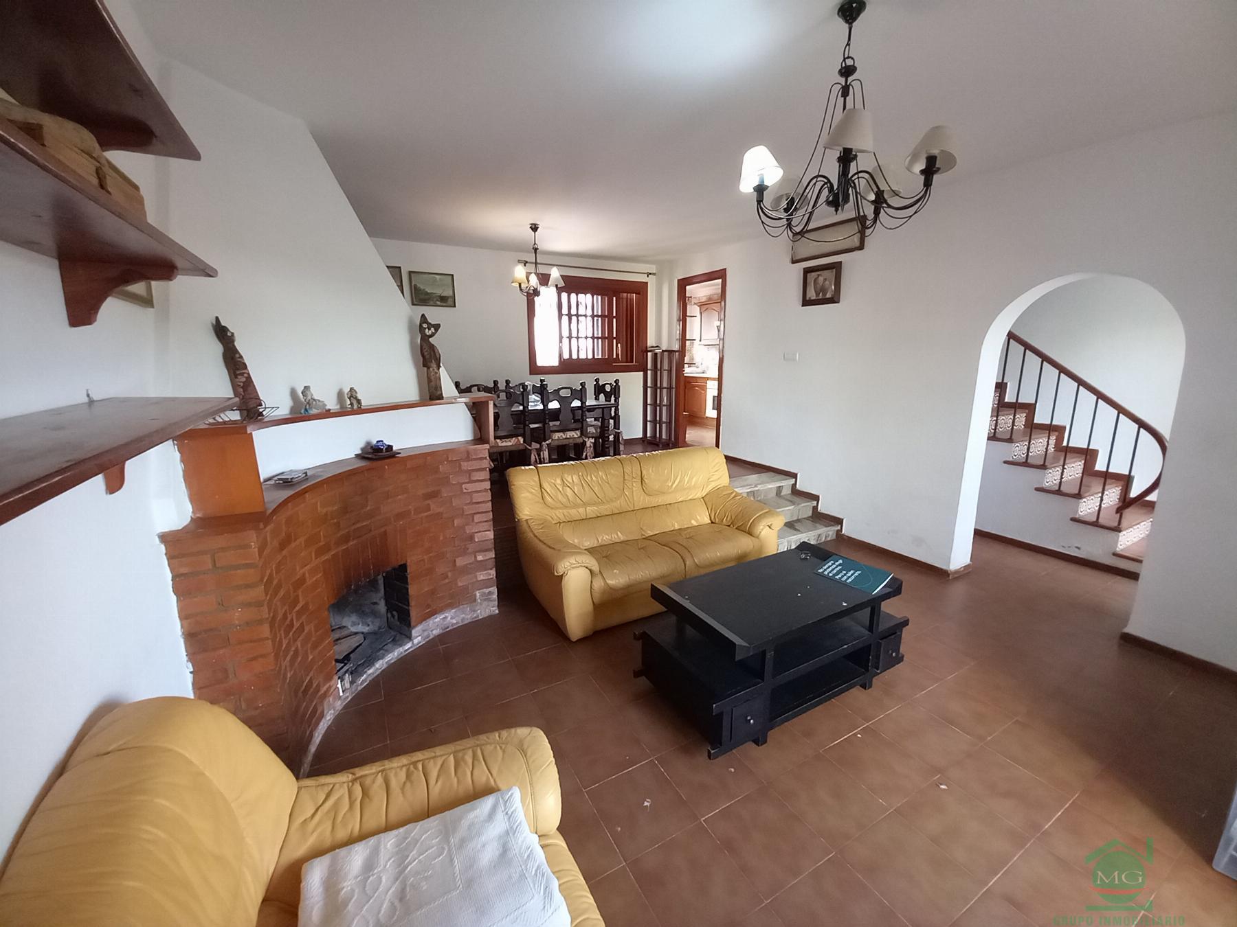 For sale of house in Campamento