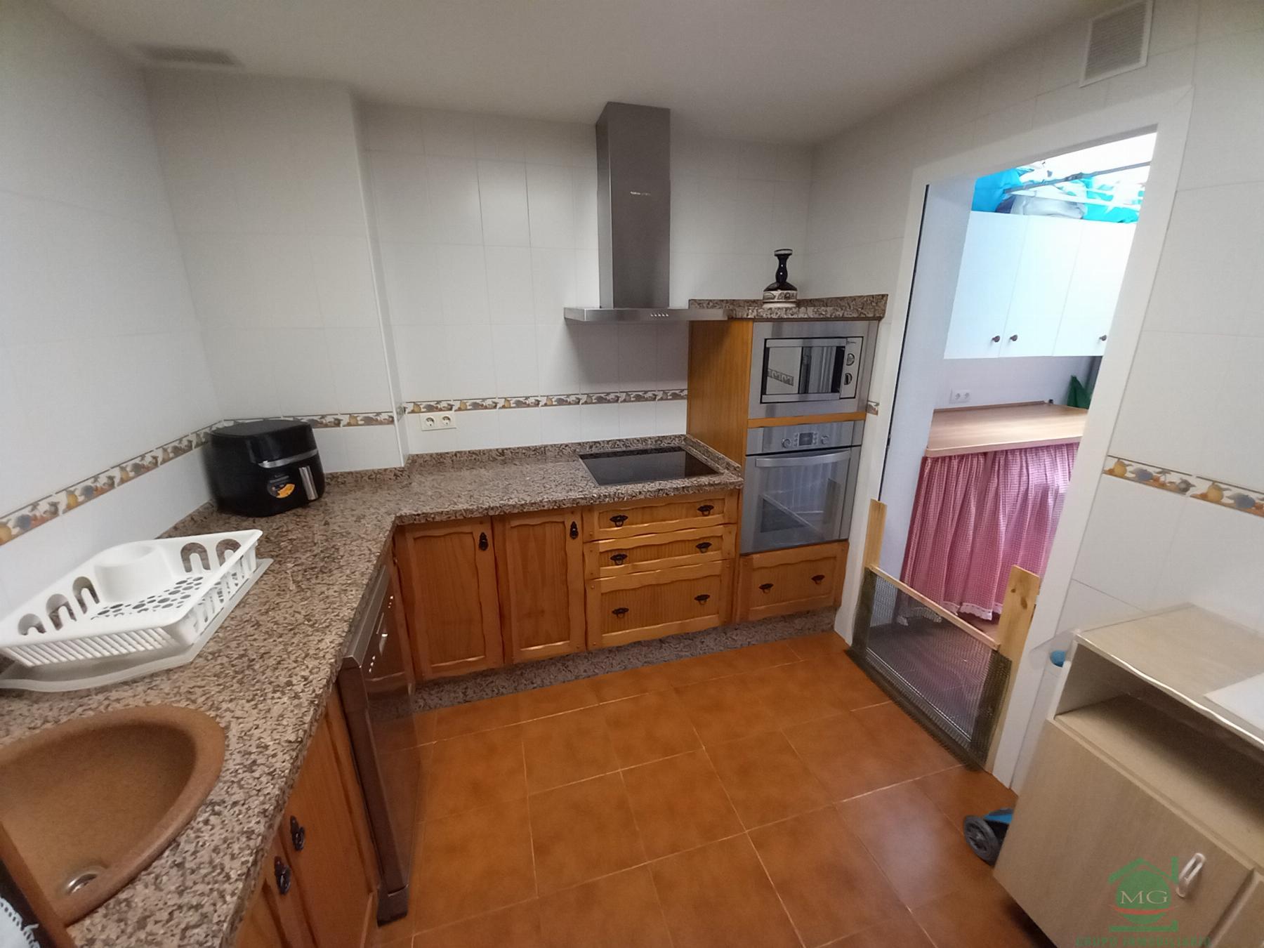 For sale of flat in Puente Mayorga