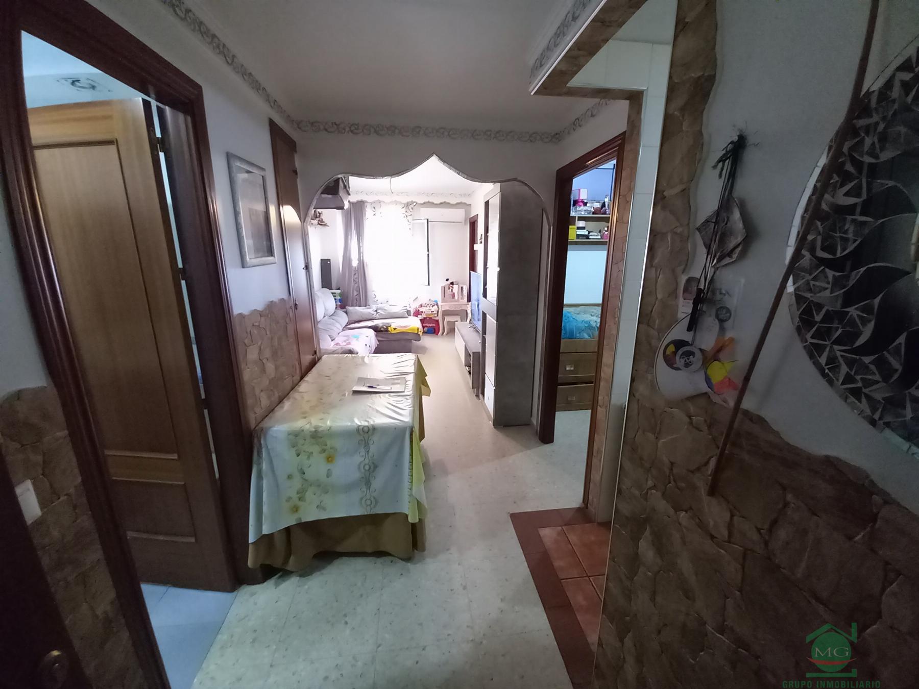 For sale of flat in San Roque