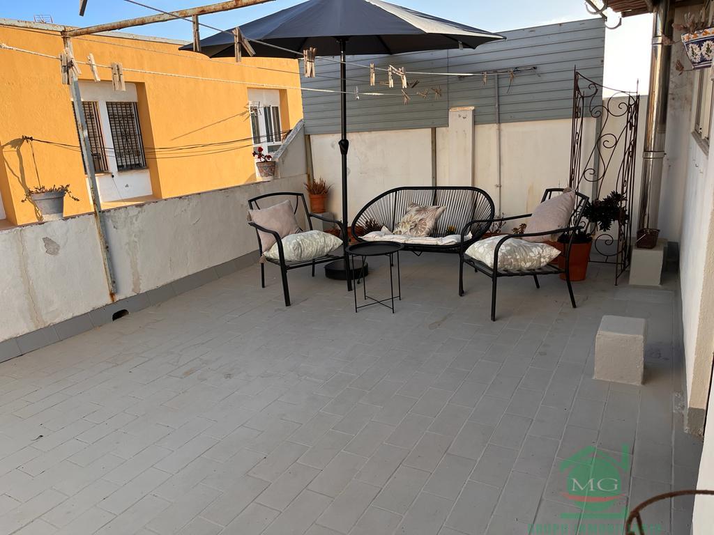 For sale of house in Puente Mayorga