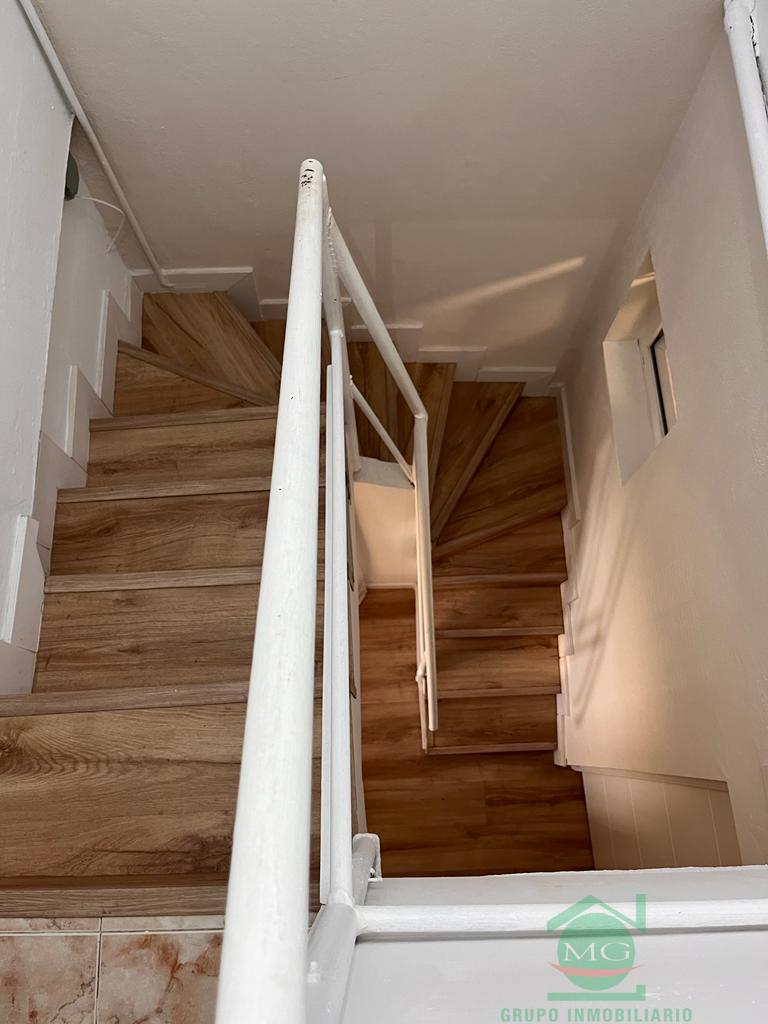 For sale of house in Puente Mayorga