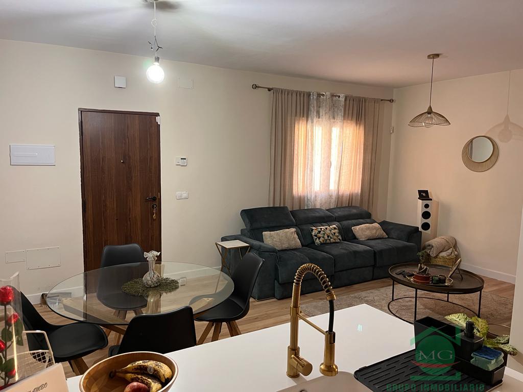 For sale of house in Puente Mayorga