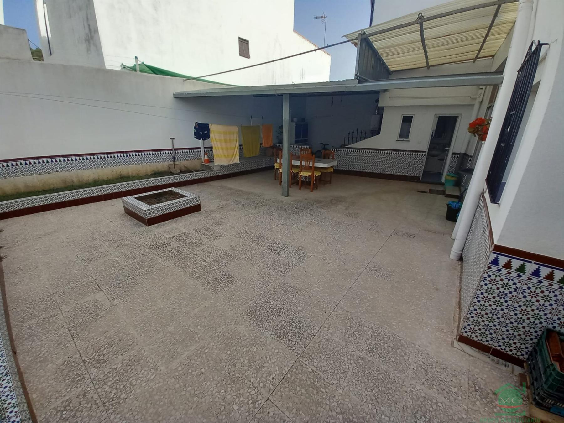 For sale of house in San Roque