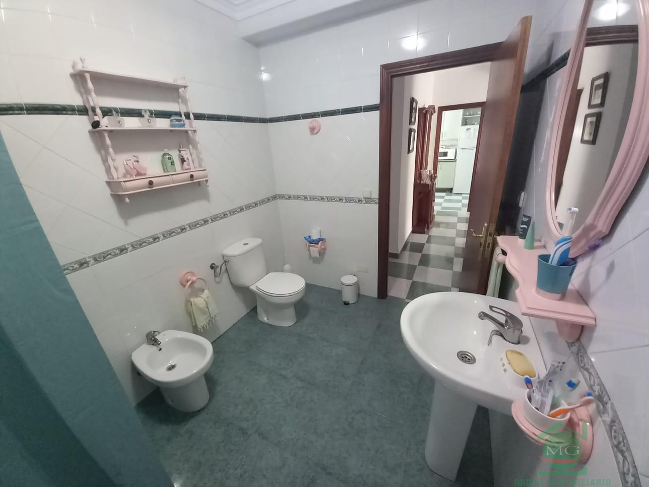 For sale of house in San Roque