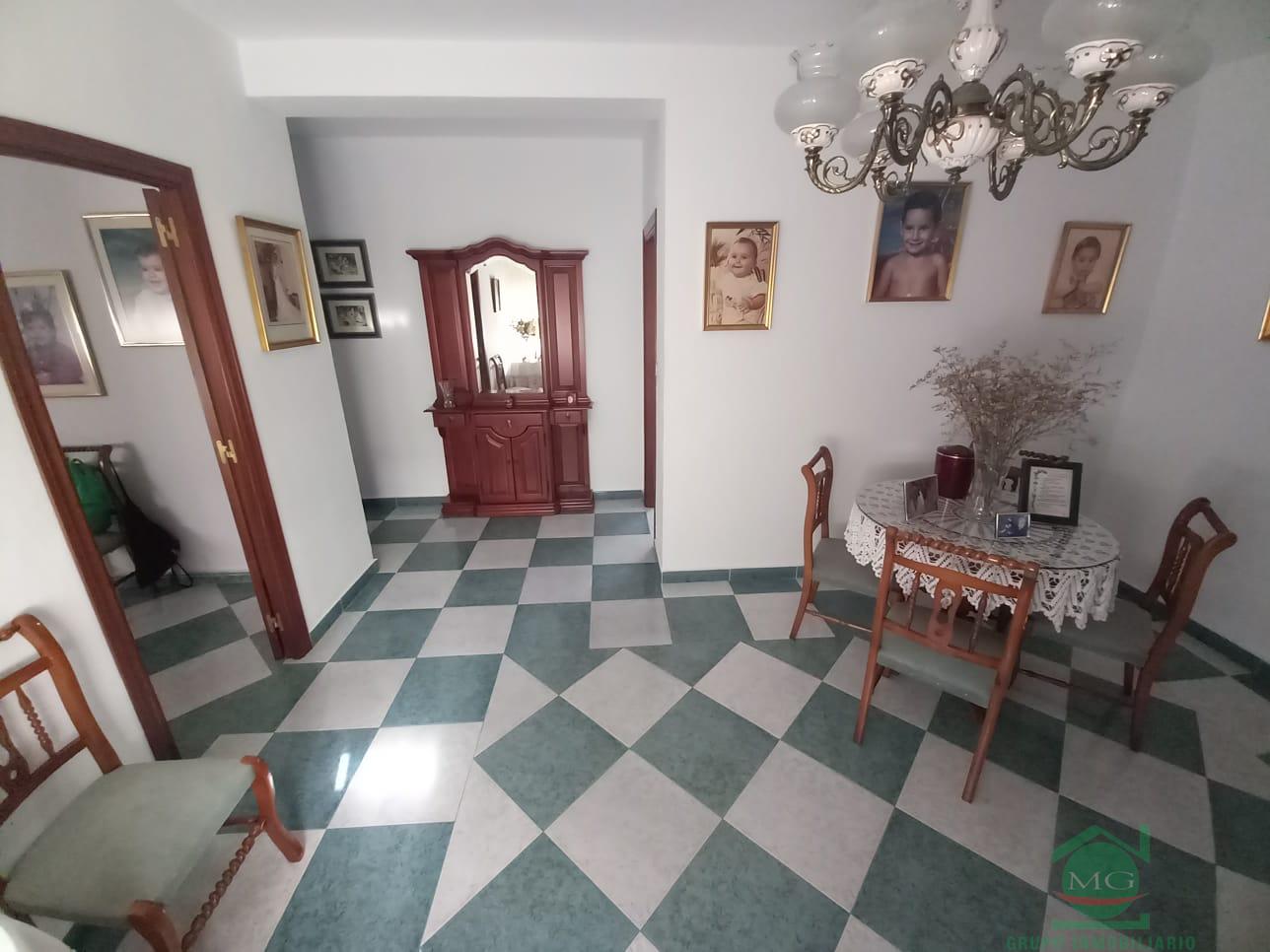 For sale of house in San Roque